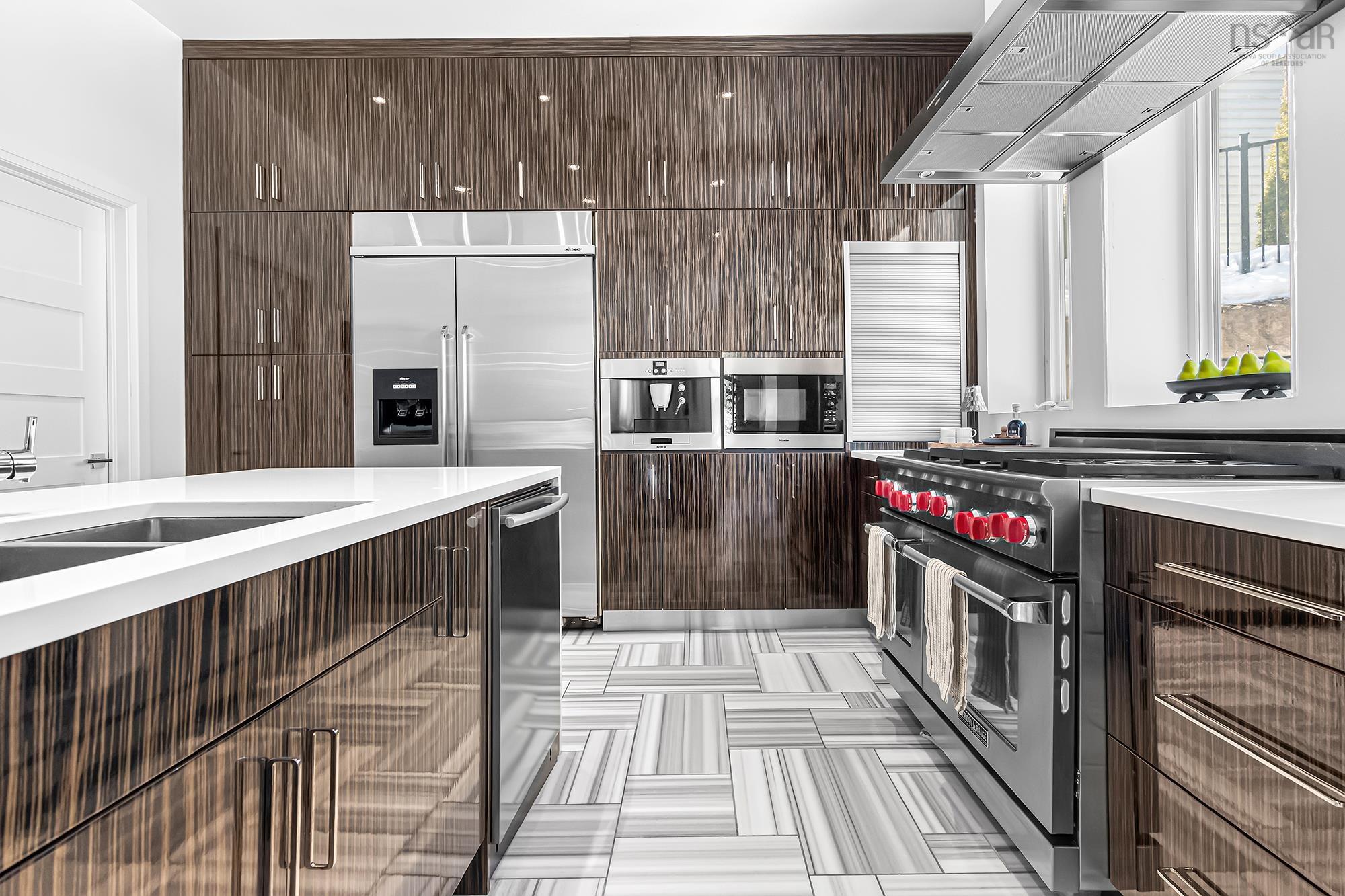 14 Pinehaven Drive, Halifax, NS (MLS 202603942)