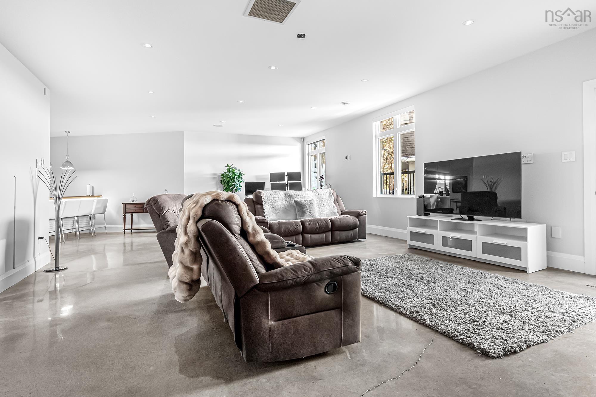 14 Pinehaven Drive, Halifax, NS (MLS 202603942)