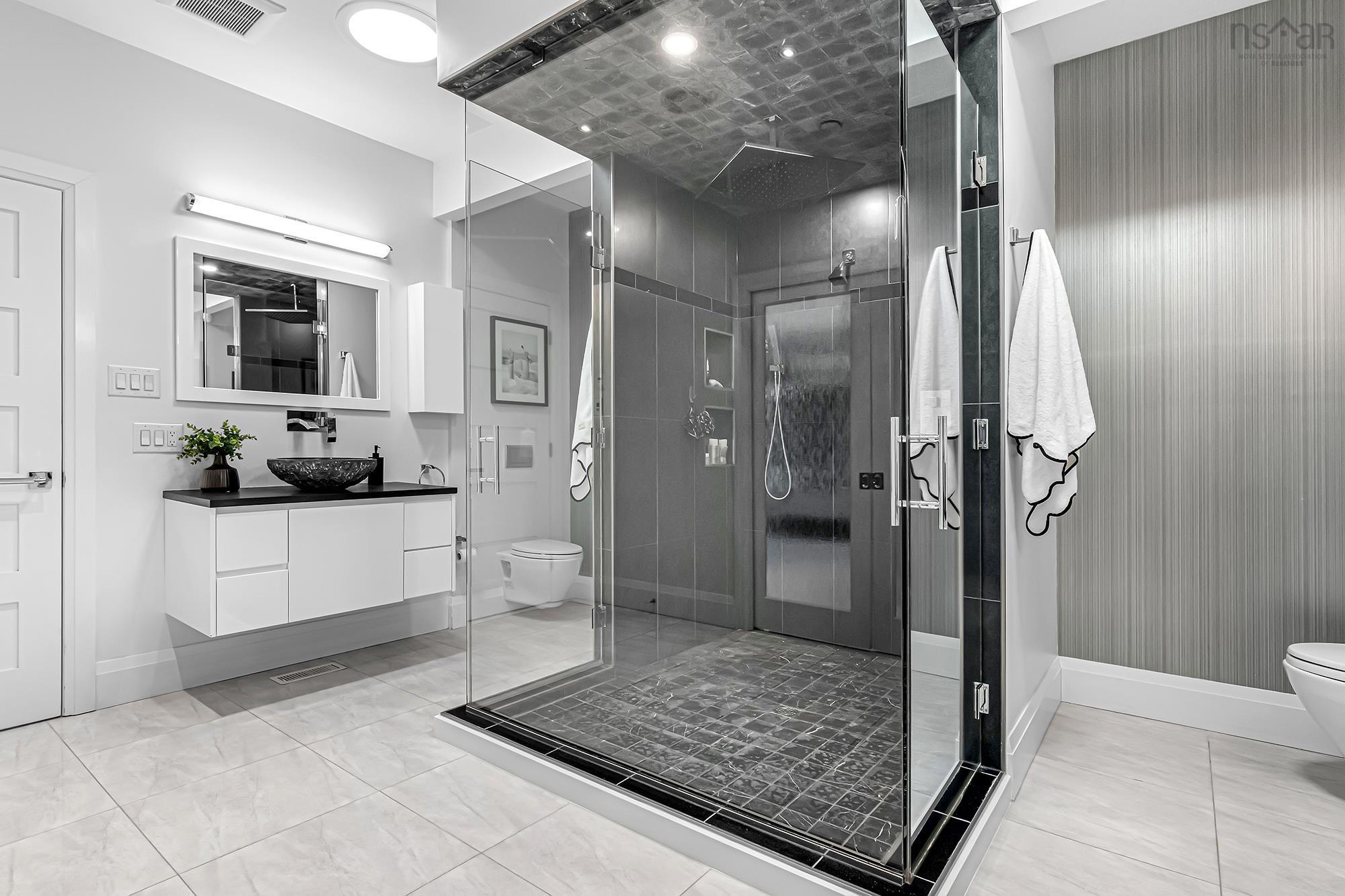 14 Pinehaven Drive, Halifax, NS (MLS 202603942)