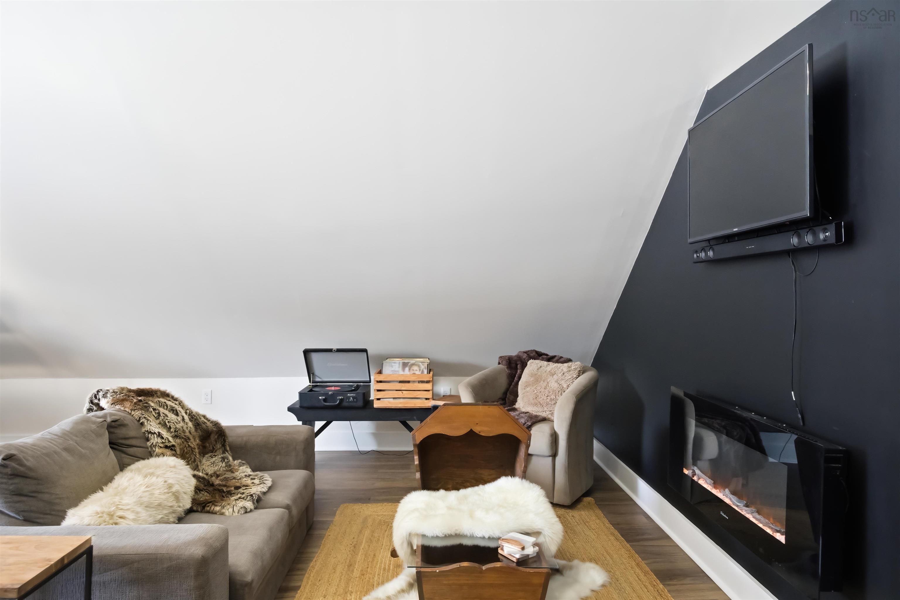 $599,000.00: 95 Forest Glade Road, Forest Glade