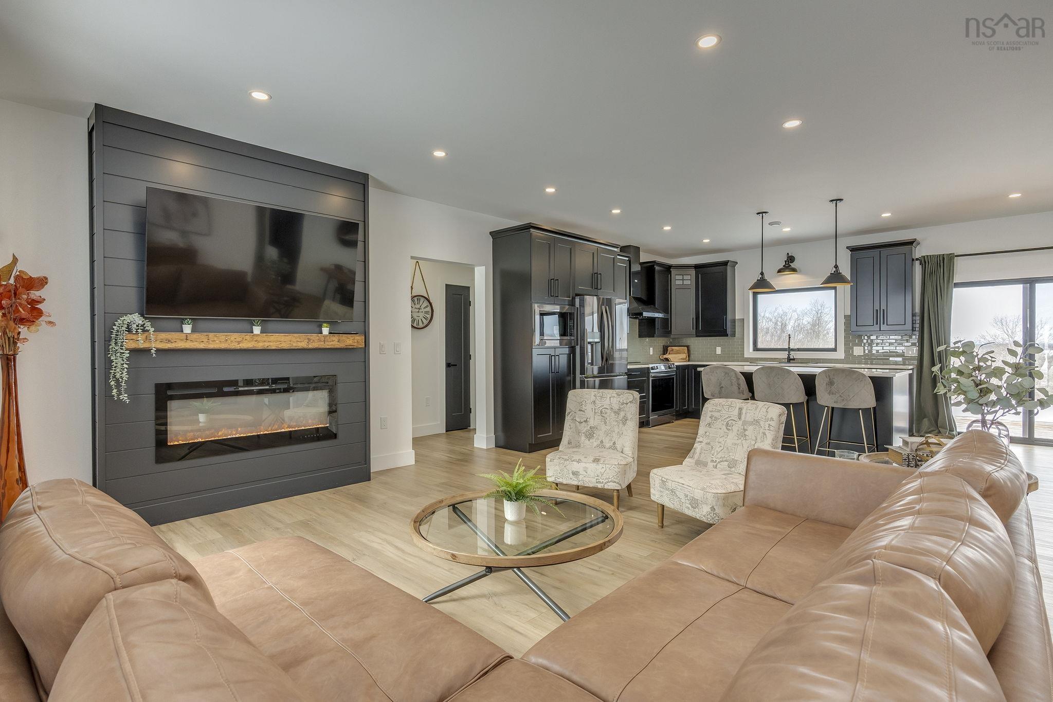 $649,900.00: 573 236 Highway, Scotch Village