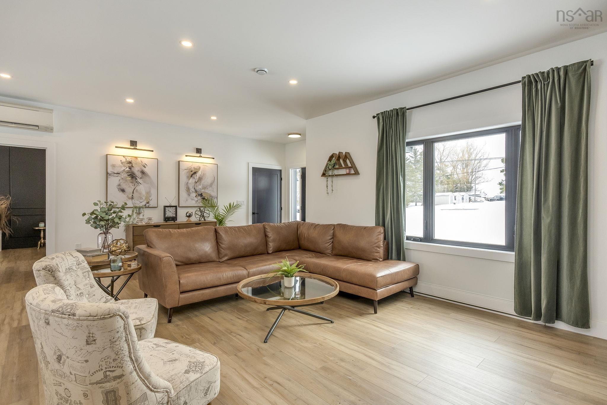 $649,900.00: 573 236 Highway, Scotch Village