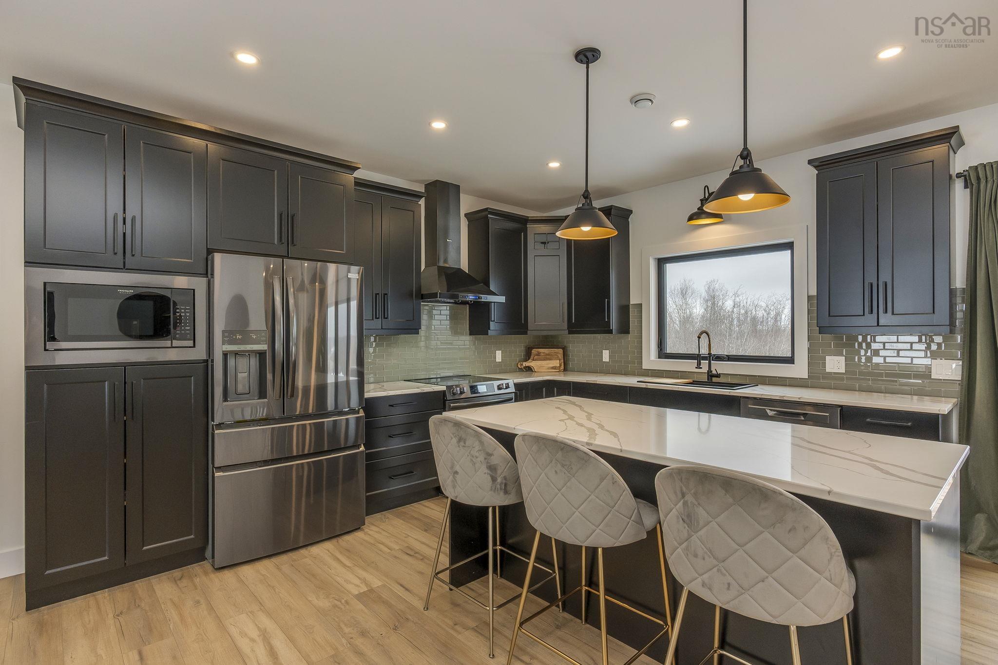 $649,900.00: 573 236 Highway, Scotch Village