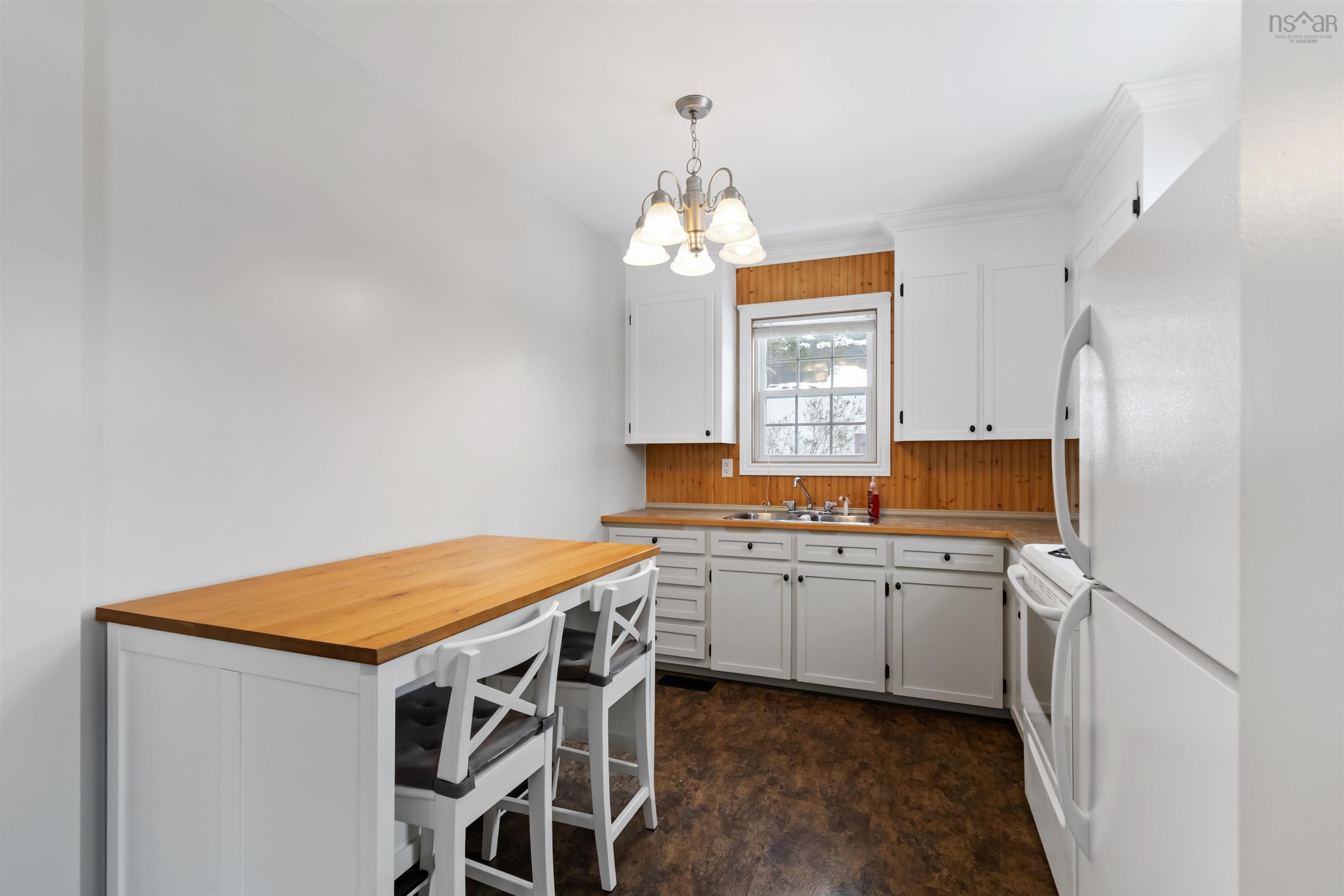 $325,000.00: 112 North Street, Bridgewater