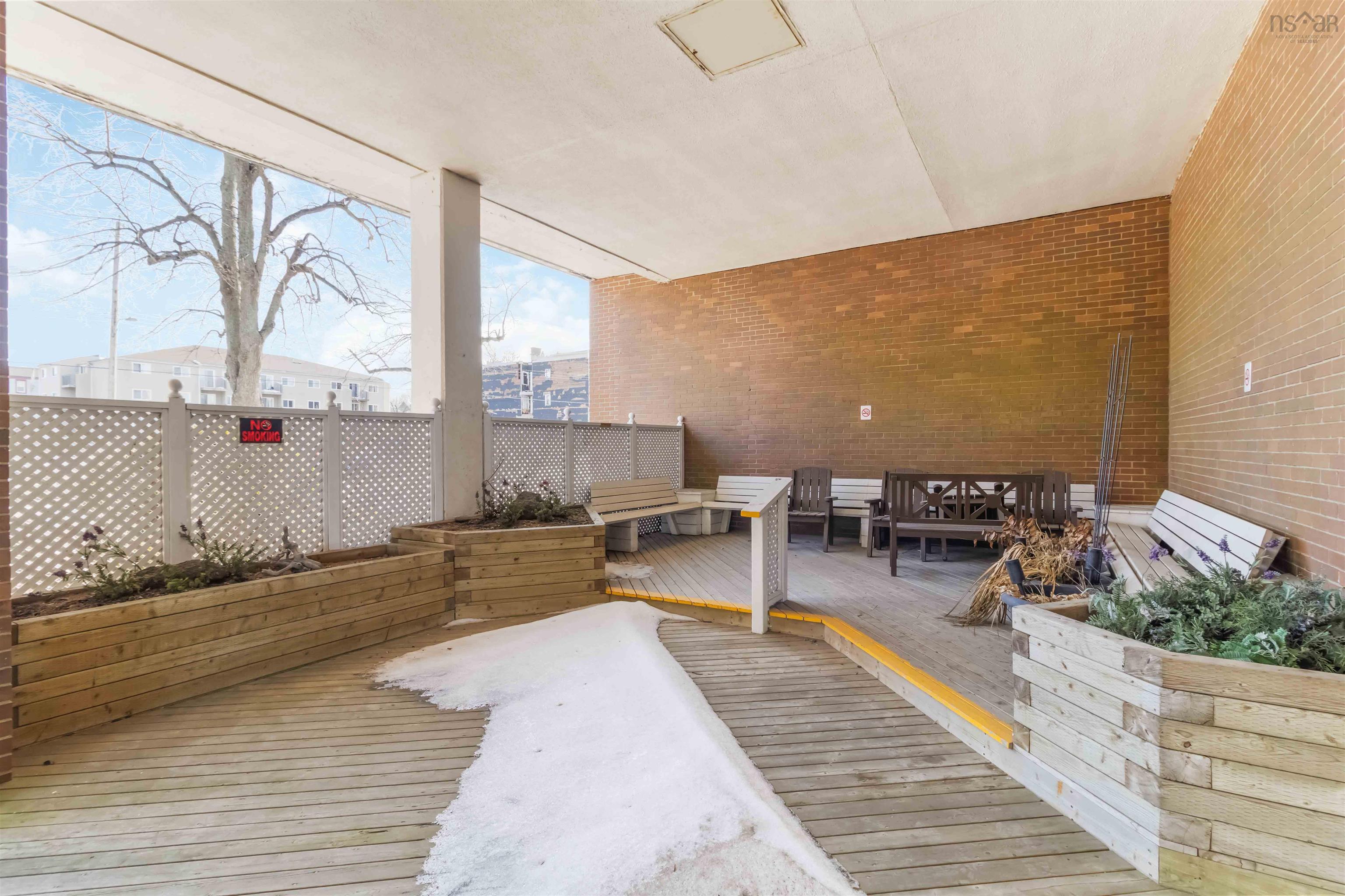 $309,000.00: 1601 5959 Spring Garden Road, Halifax