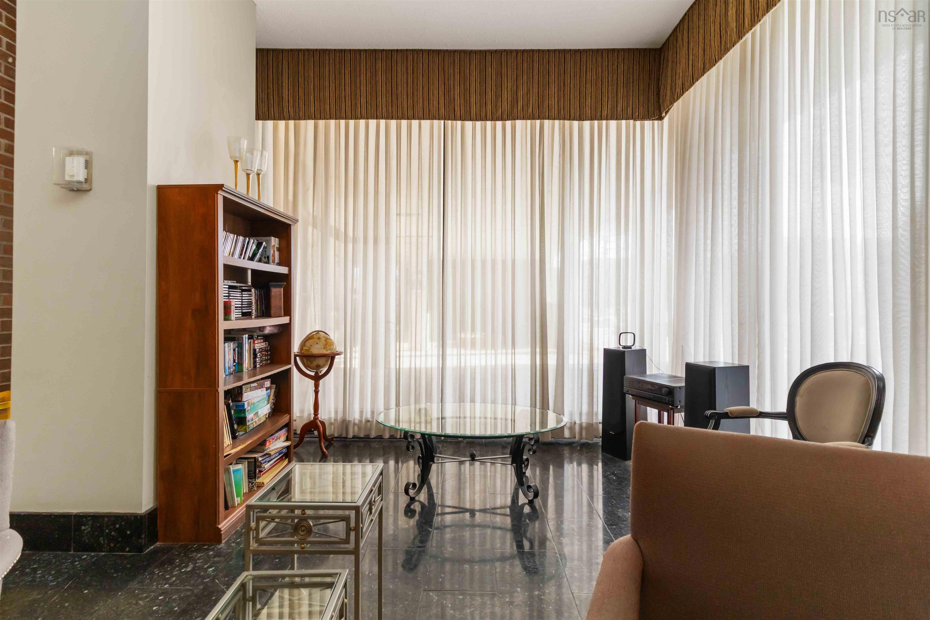 $309,000.00: 1601 5959 Spring Garden Road, Halifax