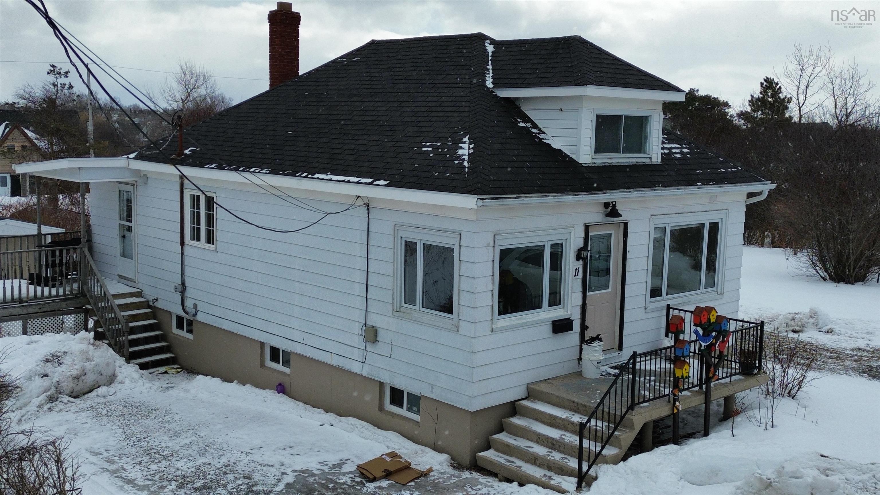 $249,900.00: 11 James Street, Glace Bay