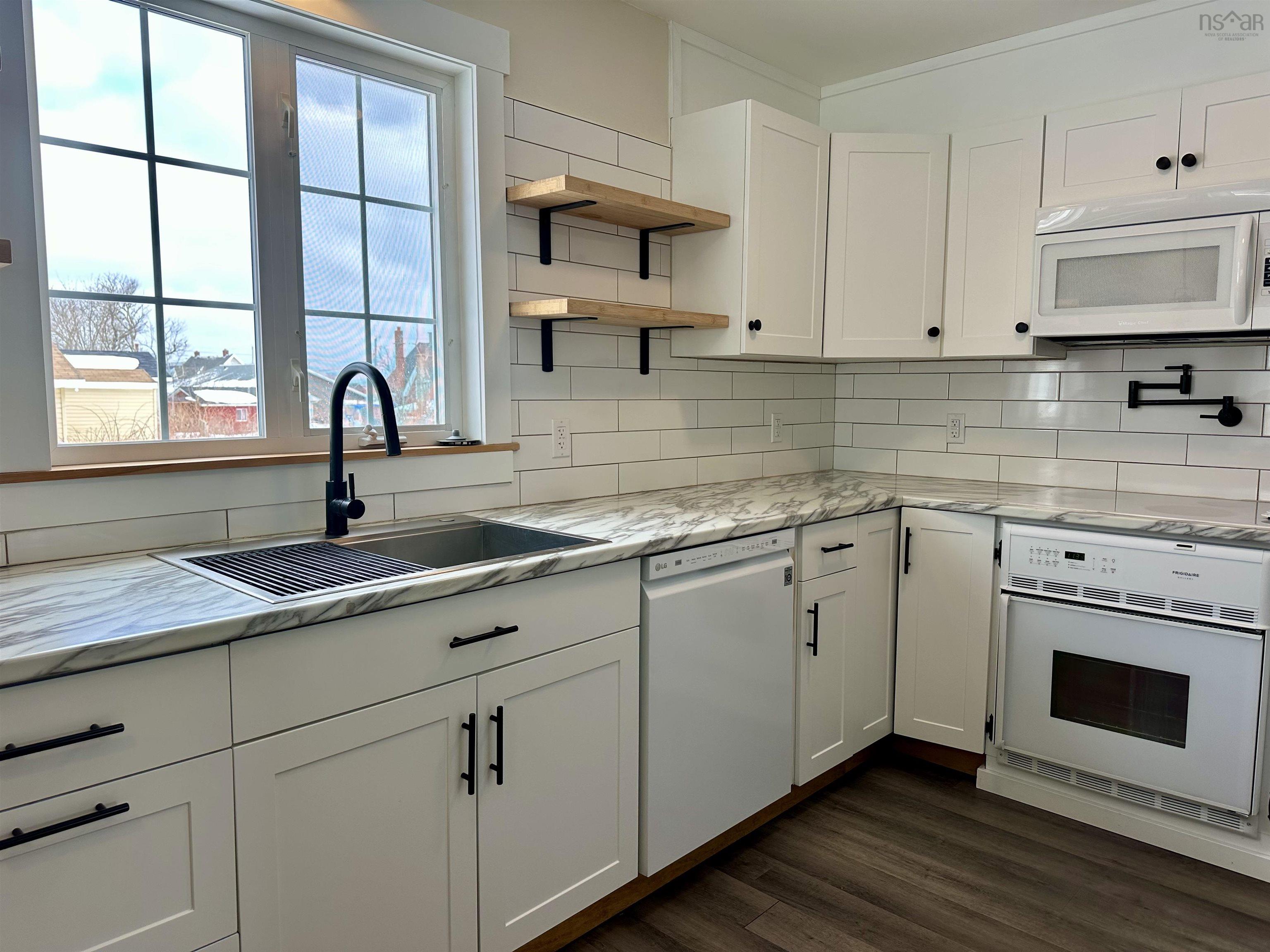 $249,900.00: 11 James Street, Glace Bay