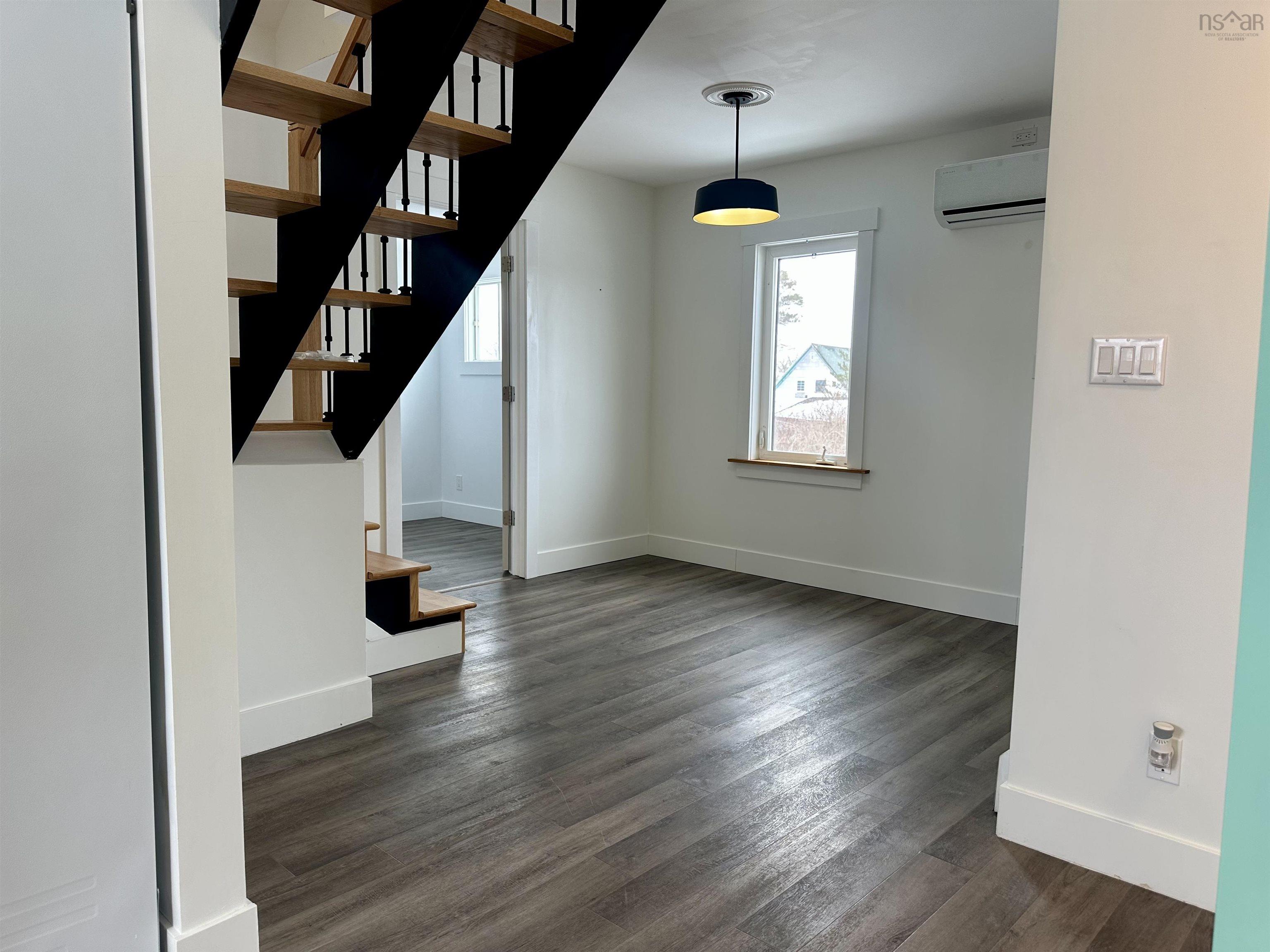 $249,900.00: 11 James Street, Glace Bay