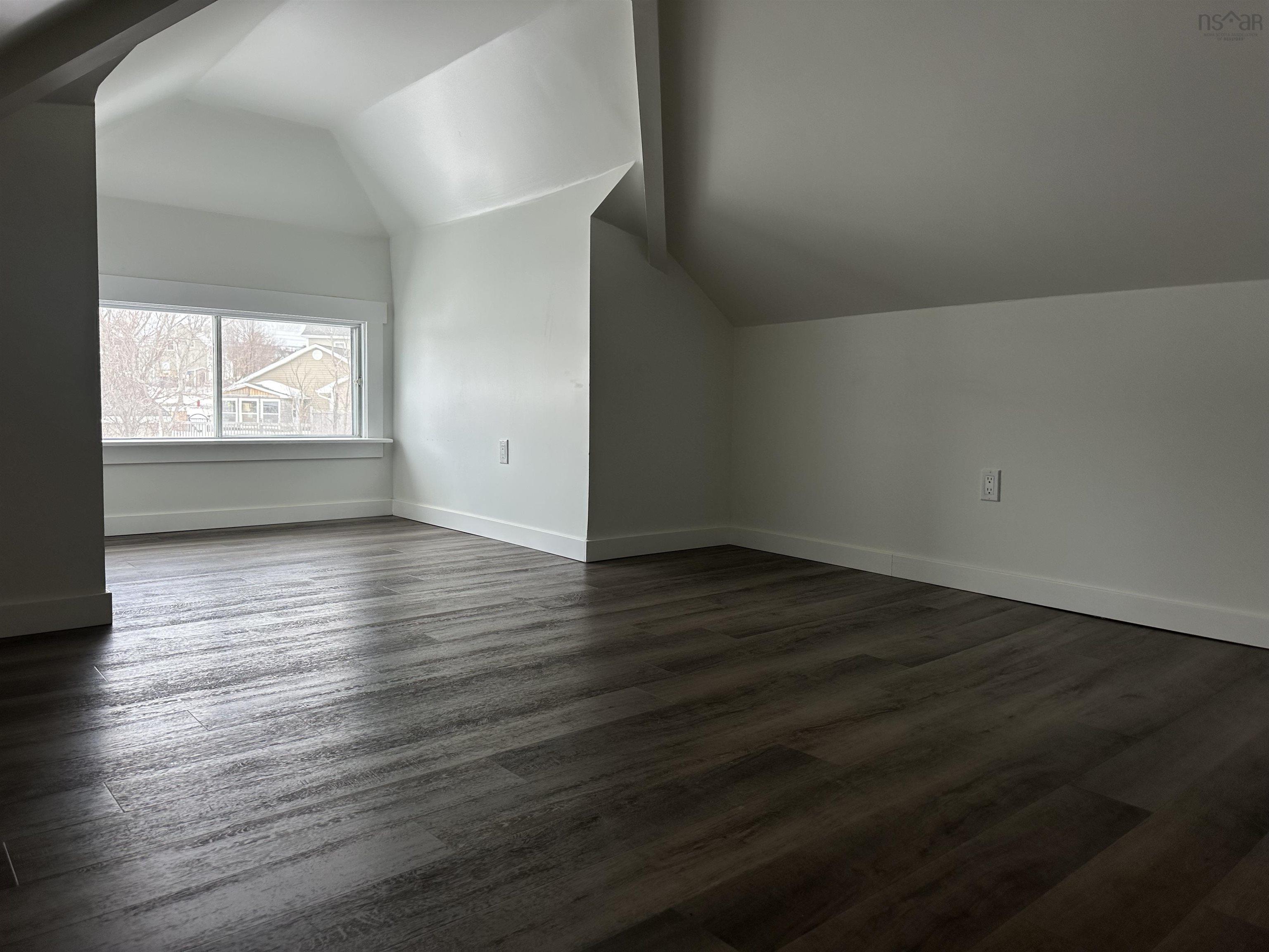 $249,900.00: 11 James Street, Glace Bay