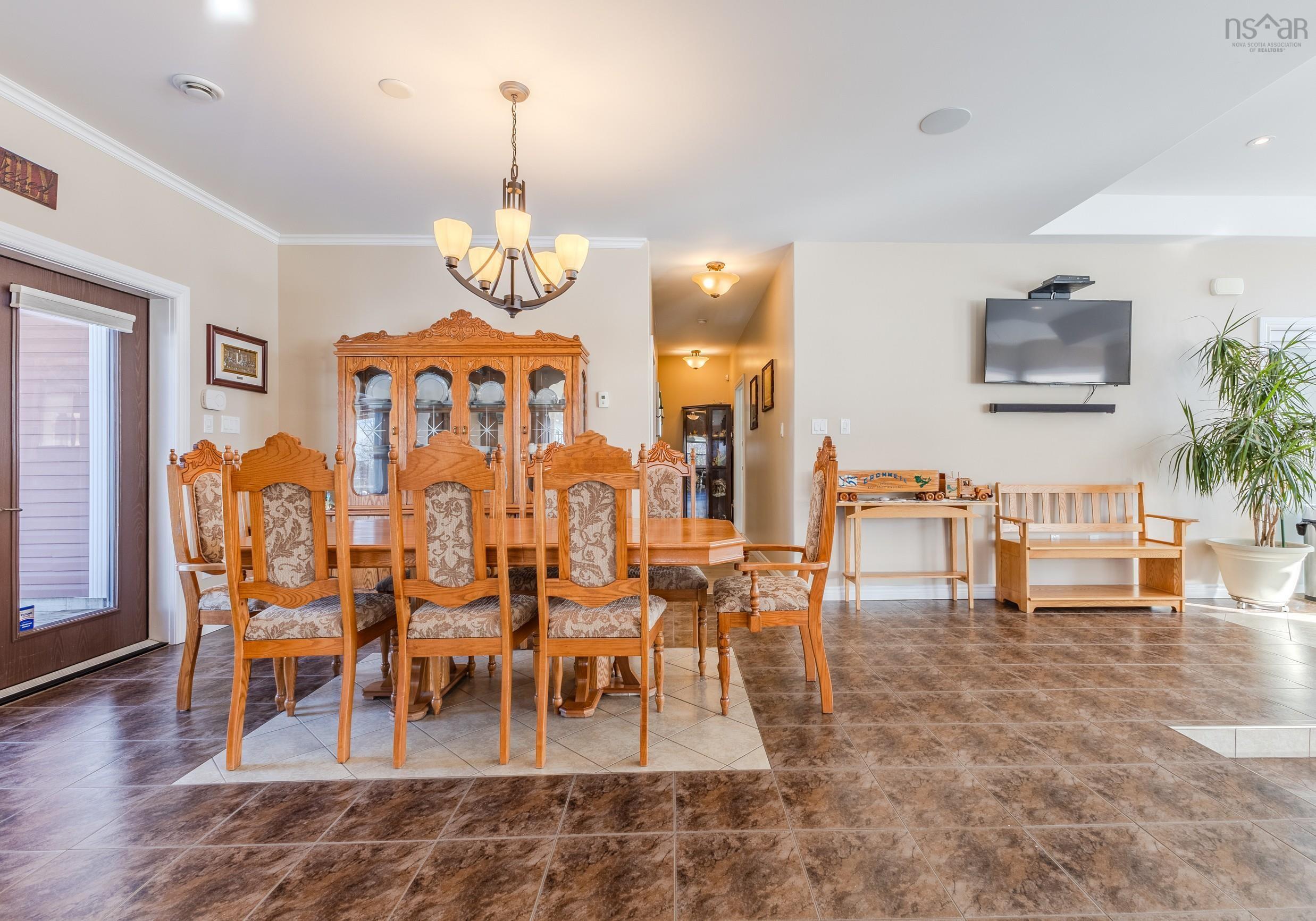 $1,125,000.00: 3419 Highway 358, Arlington