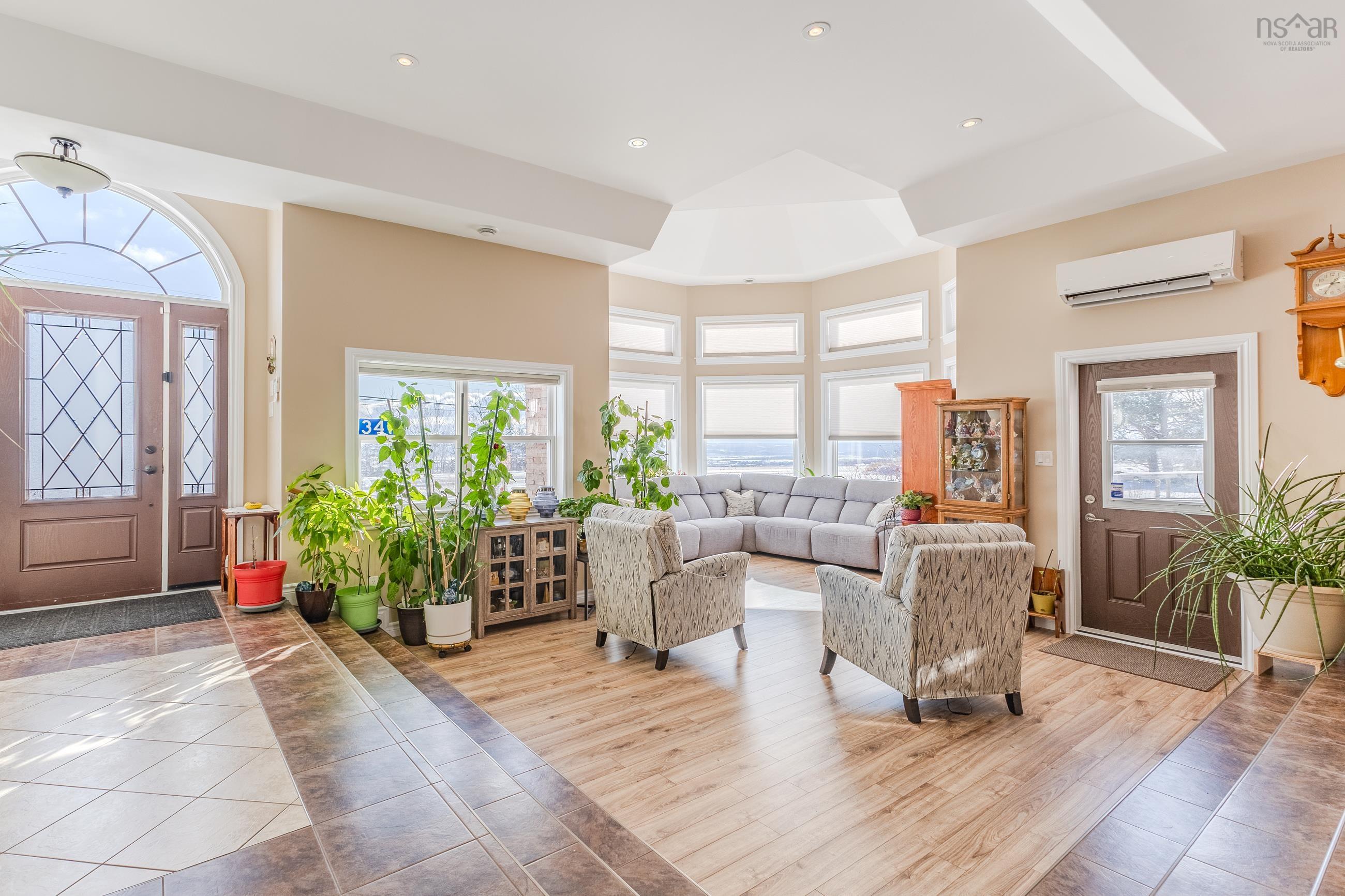 $1,125,000.00: 3419 Highway 358, Arlington