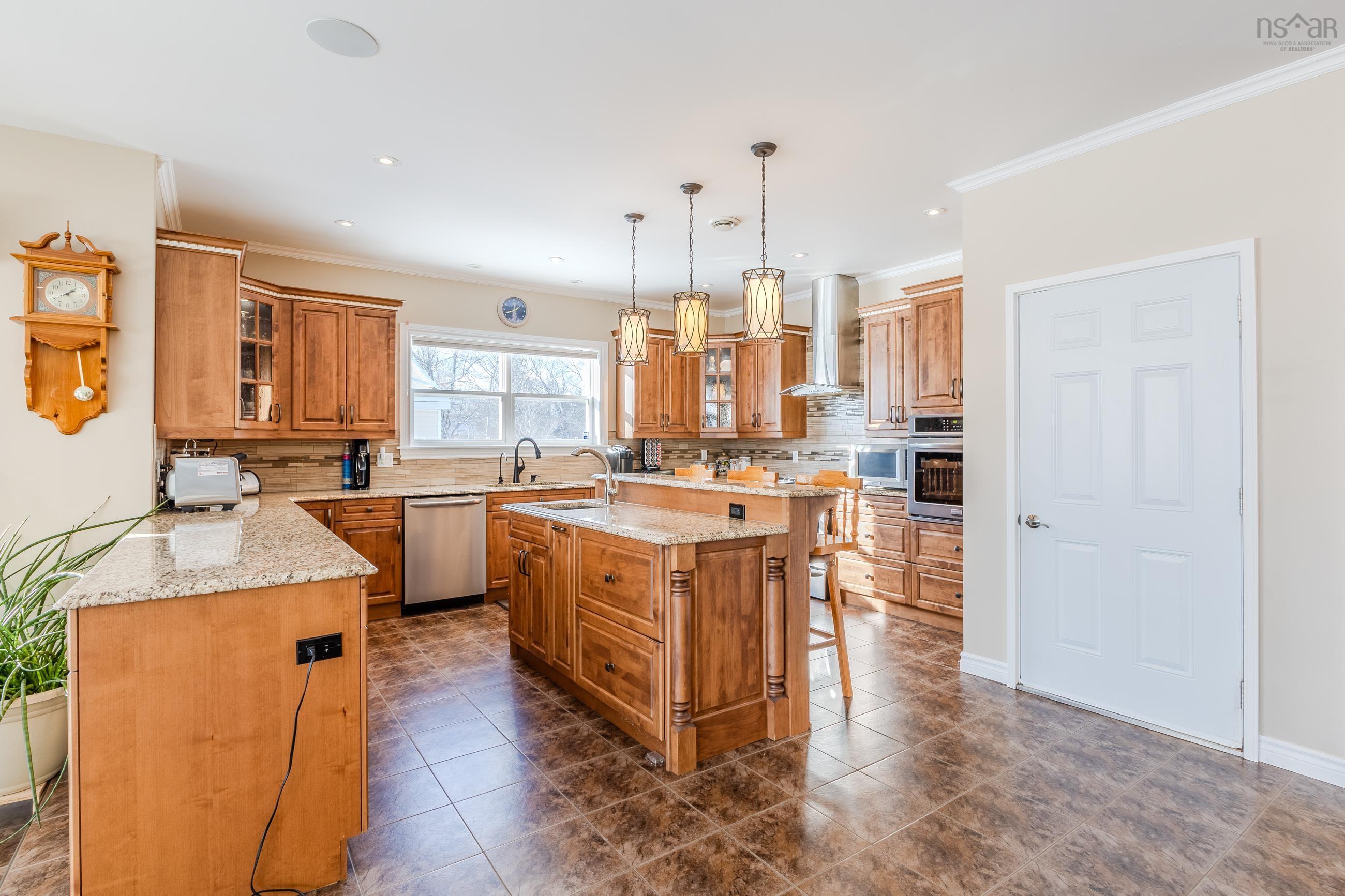 $1,125,000.00: 3419 Highway 358, Arlington