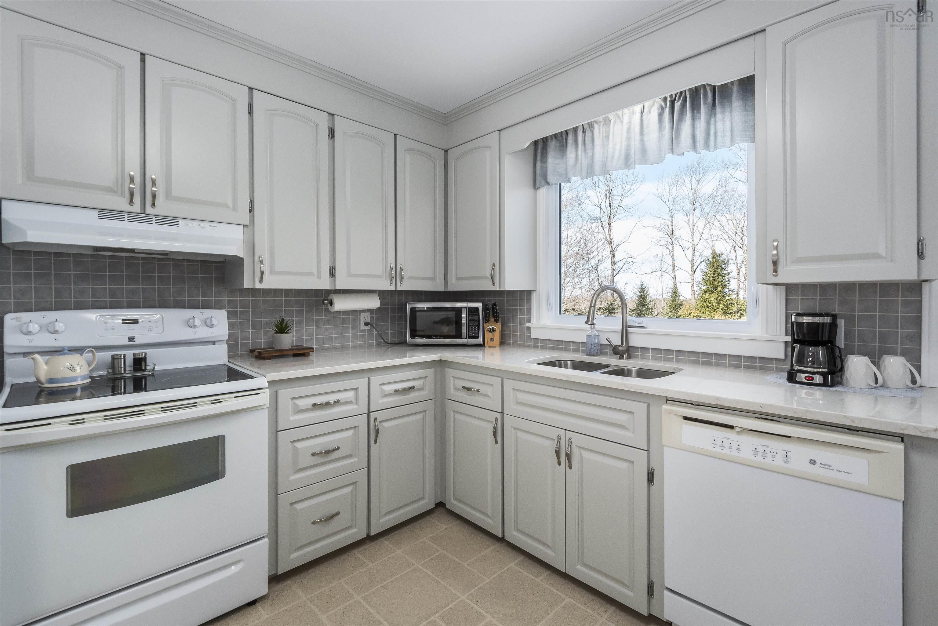 39 Franklyn Drive, Beaver Bank, NS (MLS 202603952)