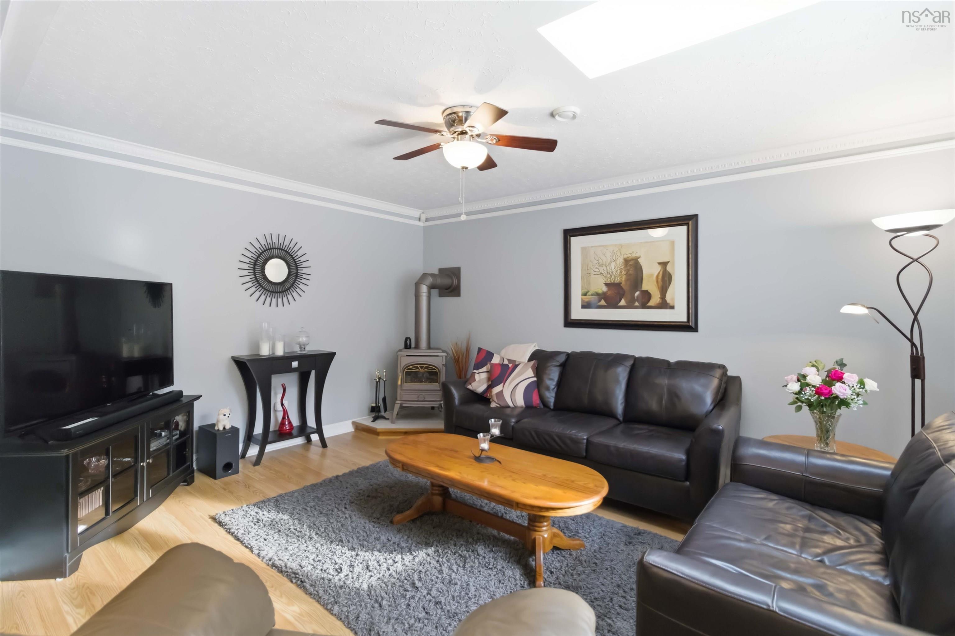 98 Portland Estates Blvd West Boulevard, Dartmouth, NS (MLS 202603967)