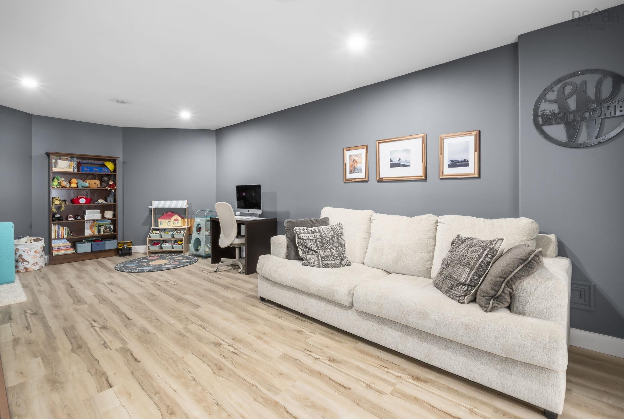 12 Walter Havill Drive, Halifax, NS (MLS 202603977)