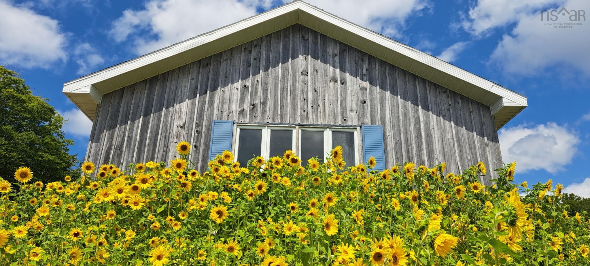 $449,900.00: 267 Victor Lake Estates Road, Church Point