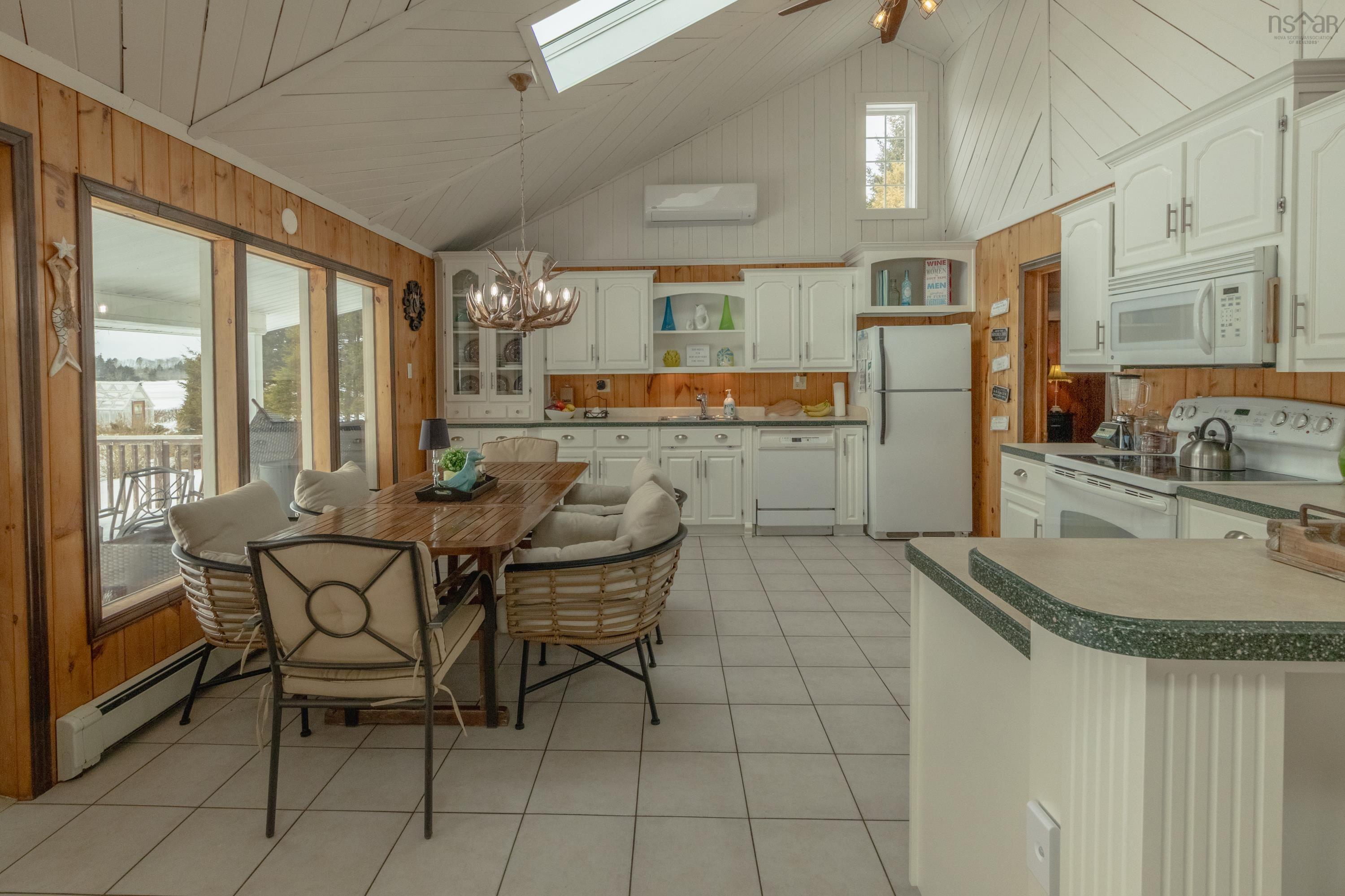 $449,900.00: 267 Victor Lake Estates Road, Church Point