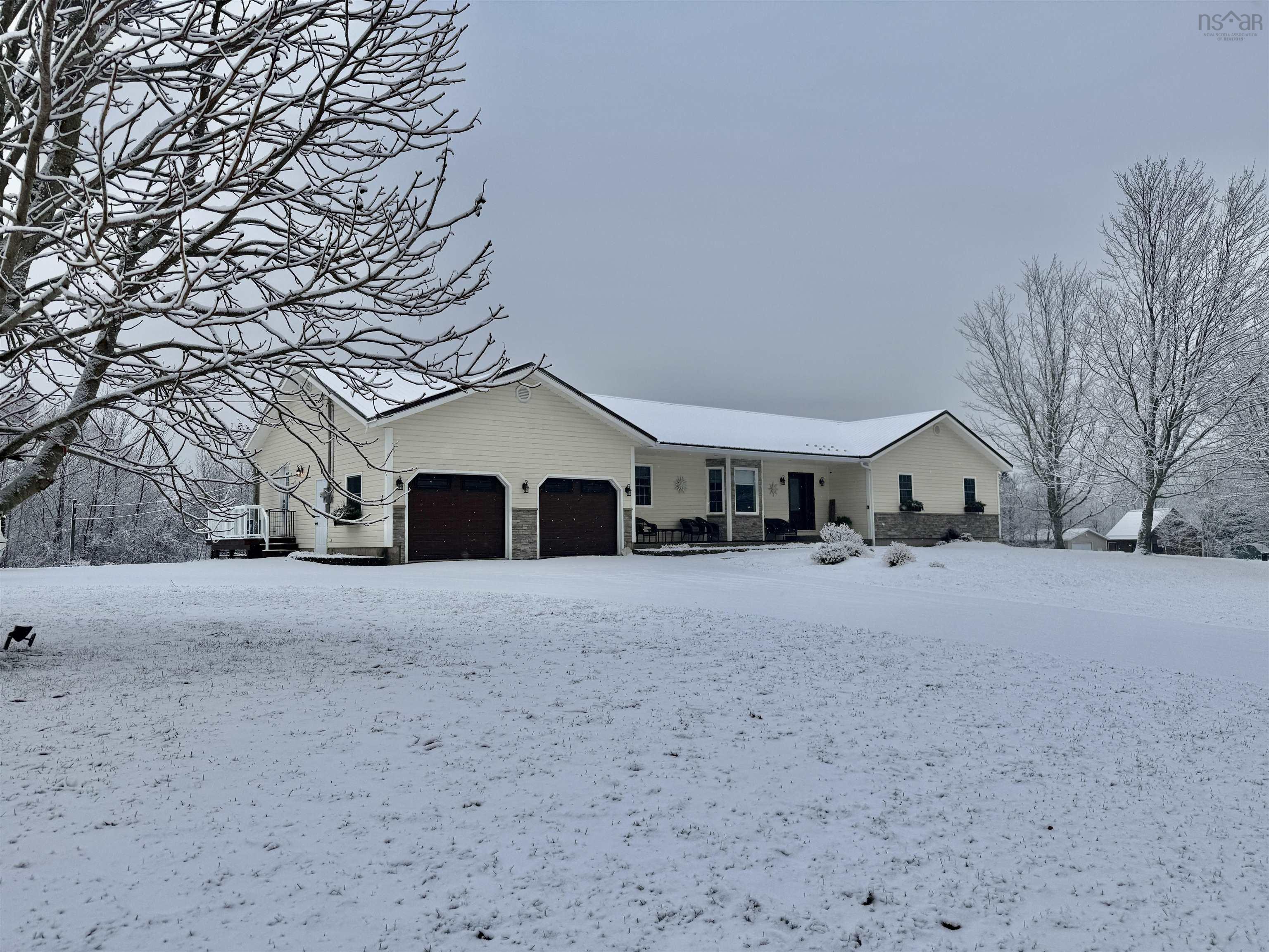 $785,000.00: 102 Harold Silver Road, Lower Northfield