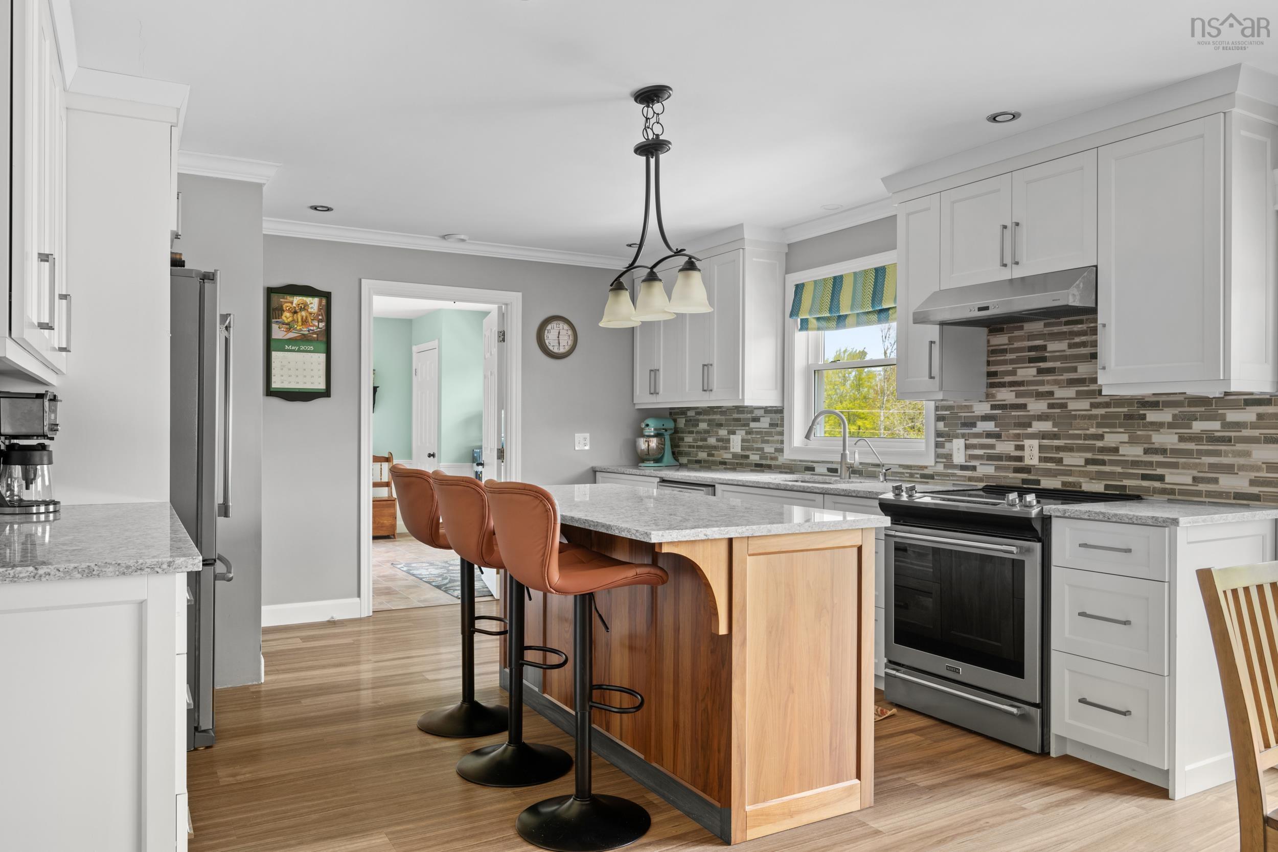 $785,000.00: 102 Harold Silver Road, Lower Northfield