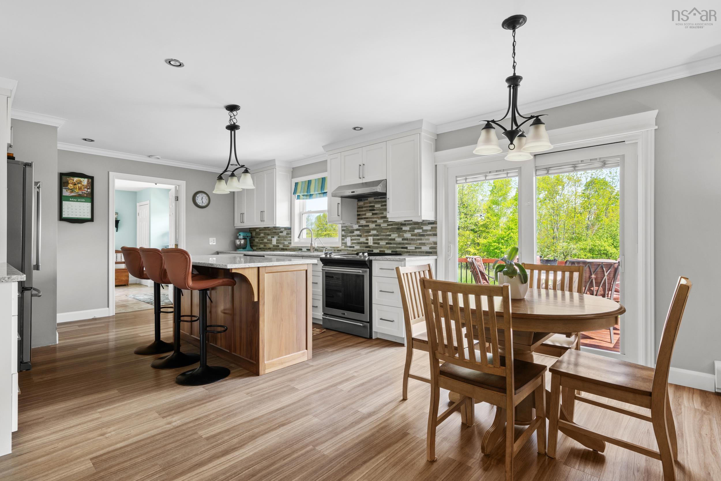 $785,000.00: 102 Harold Silver Road, Lower Northfield