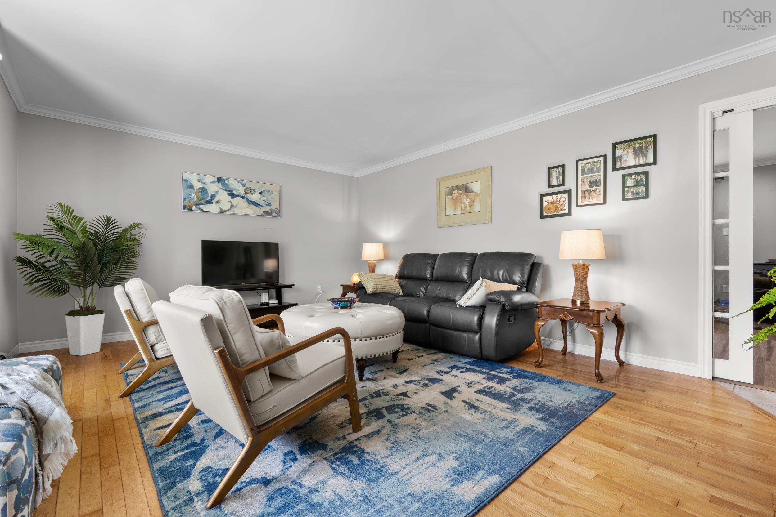 $785,000.00: 102 Harold Silver Road, Lower Northfield