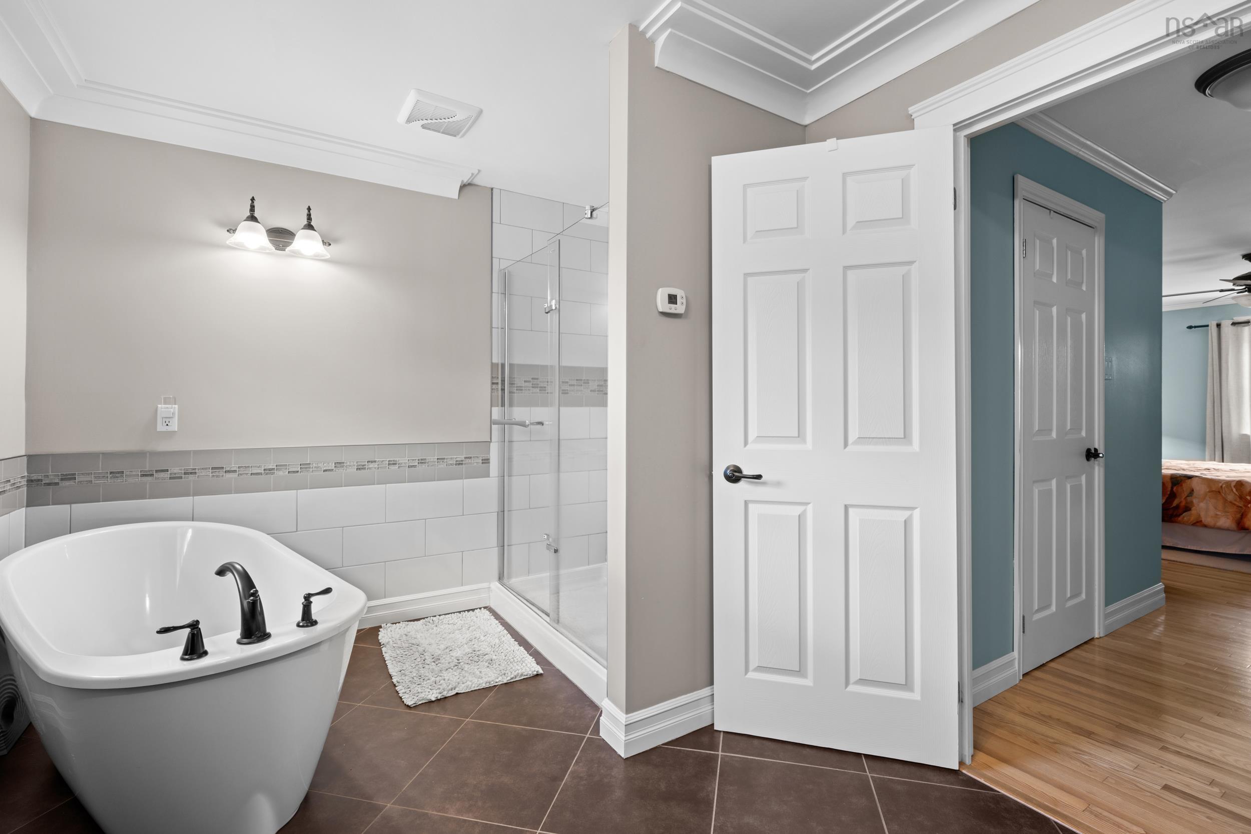 $785,000.00: 102 Harold Silver Road, Lower Northfield