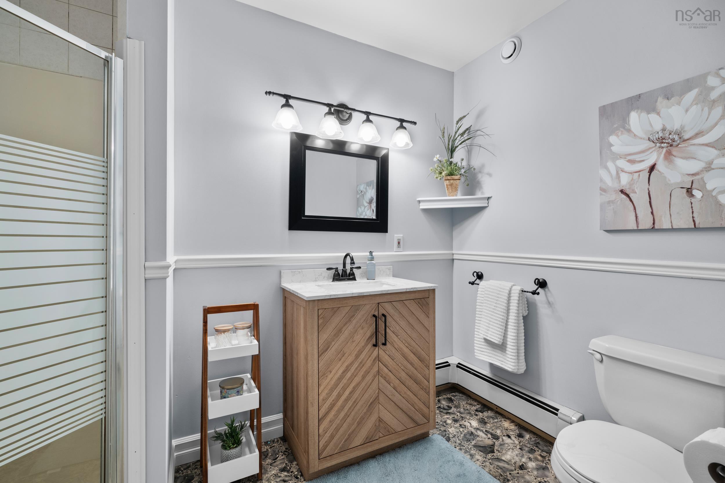 $785,000.00: 102 Harold Silver Road, Lower Northfield