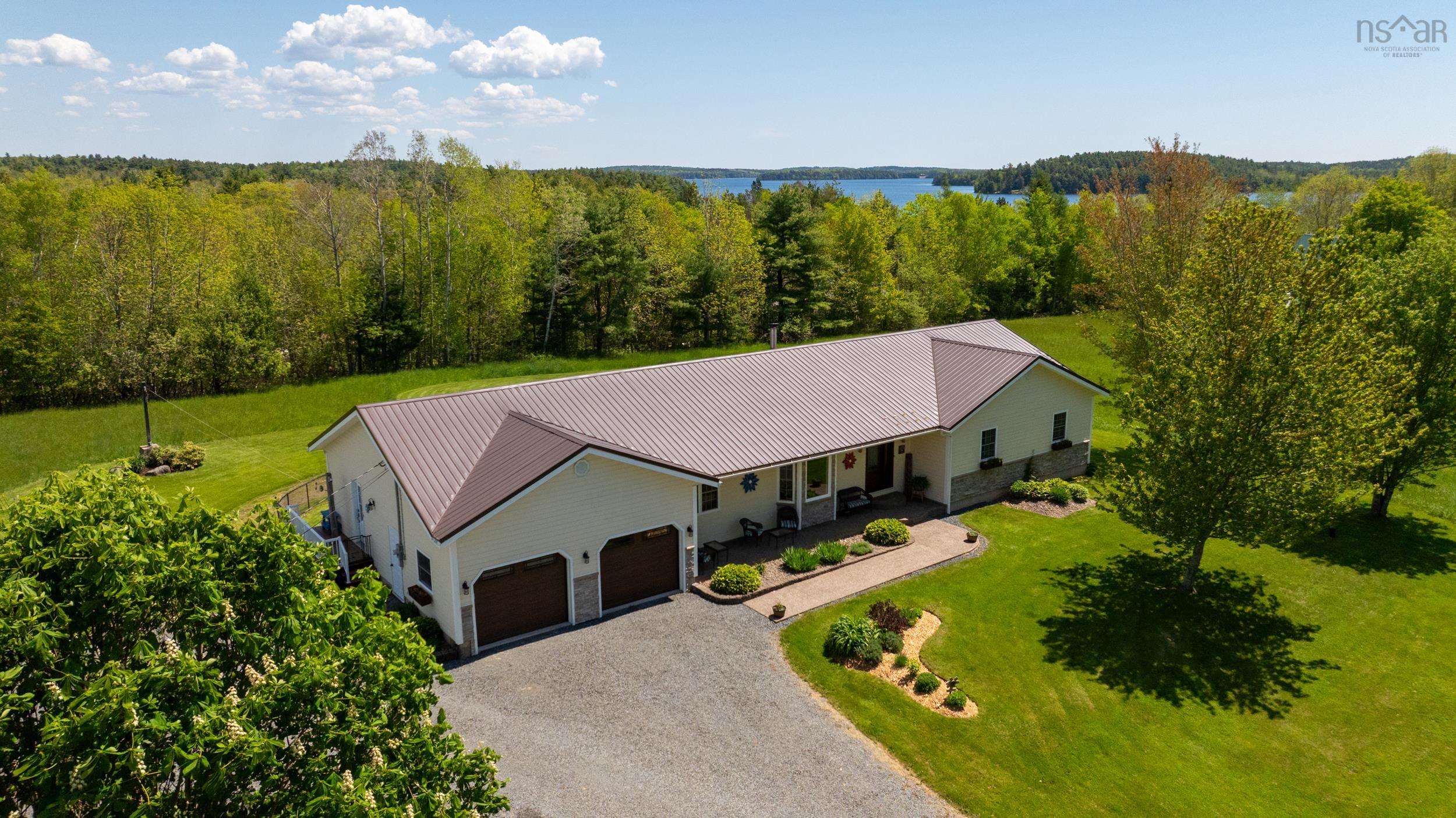 $785,000.00: 102 Harold Silver Road, Lower Northfield