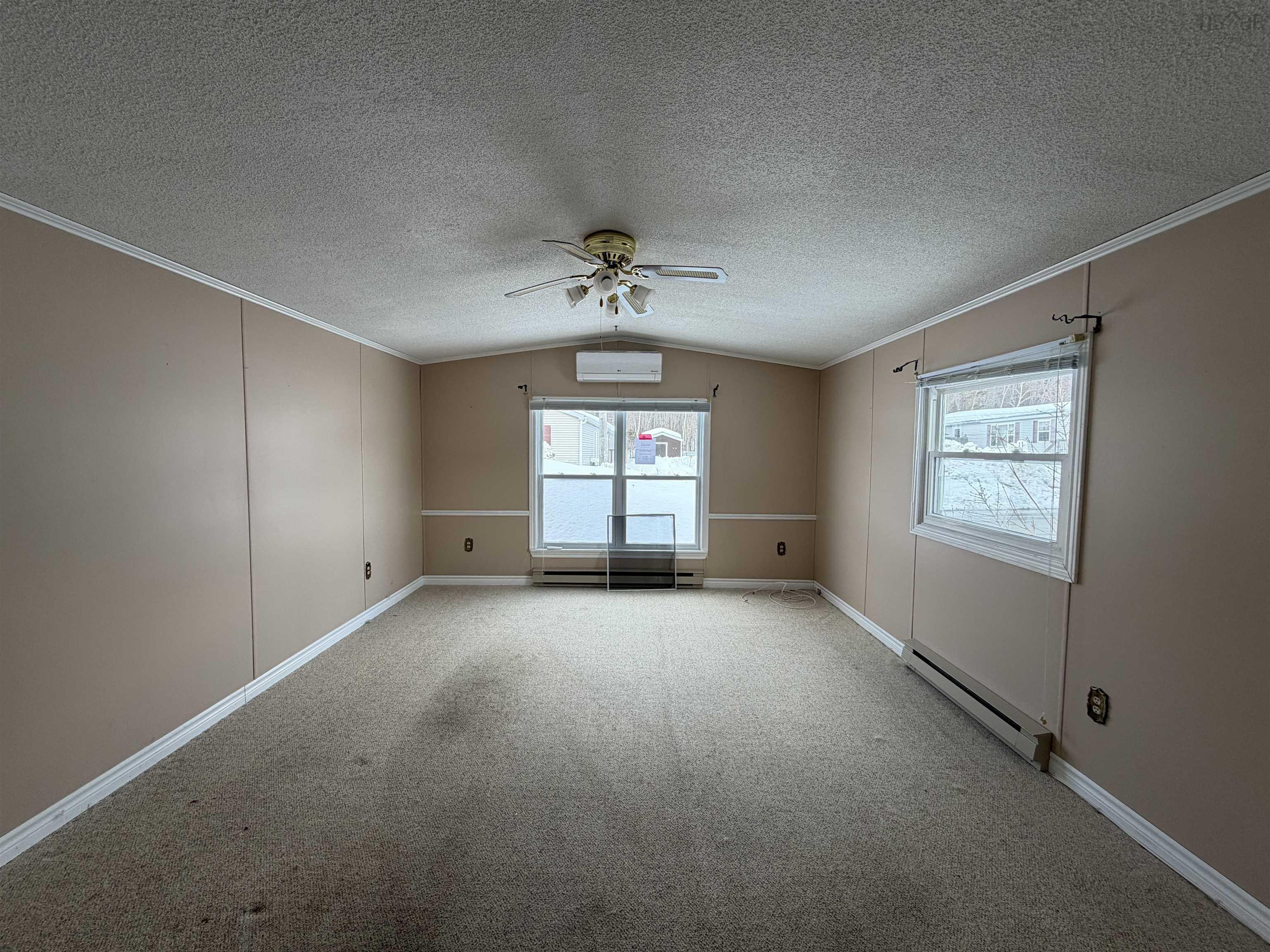 $125,000.00: 35 Third Street, Howie Centre