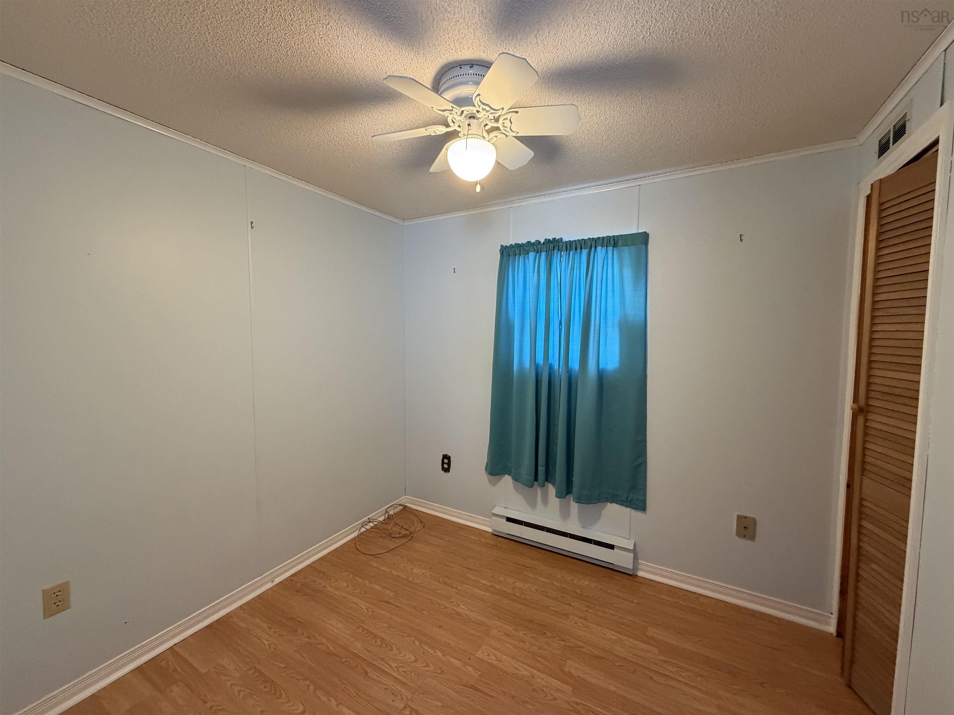 $125,000.00: 35 Third Street, Howie Centre