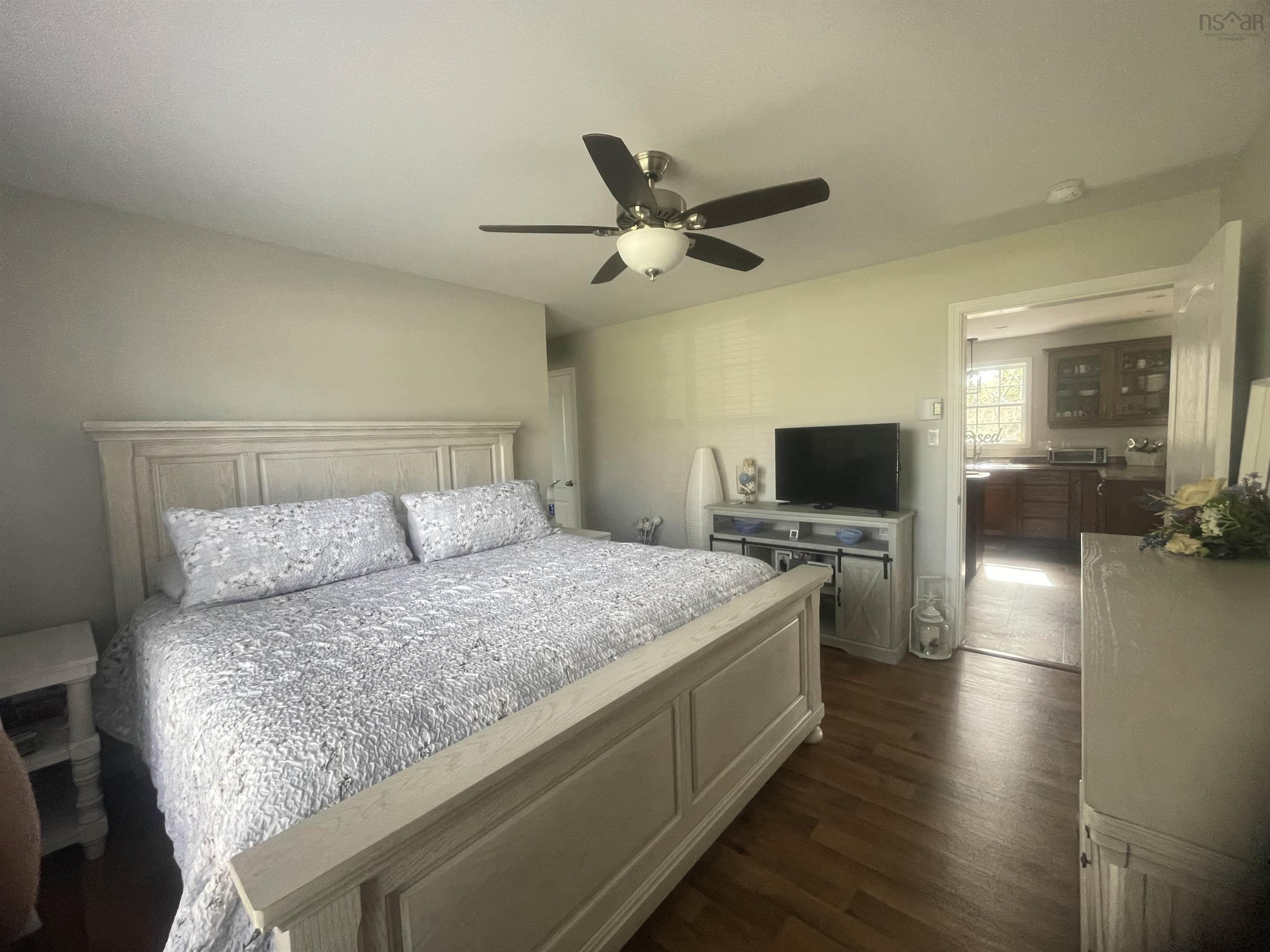 $325,000.00: 1599 Lake Road, Sandy Point