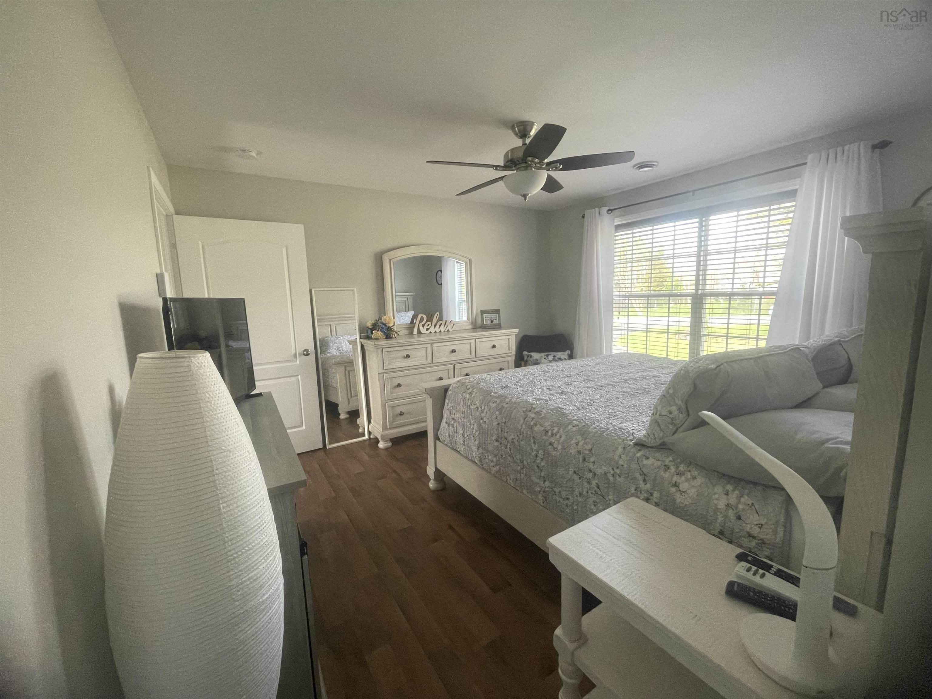 $325,000.00: 1599 Lake Road, Sandy Point