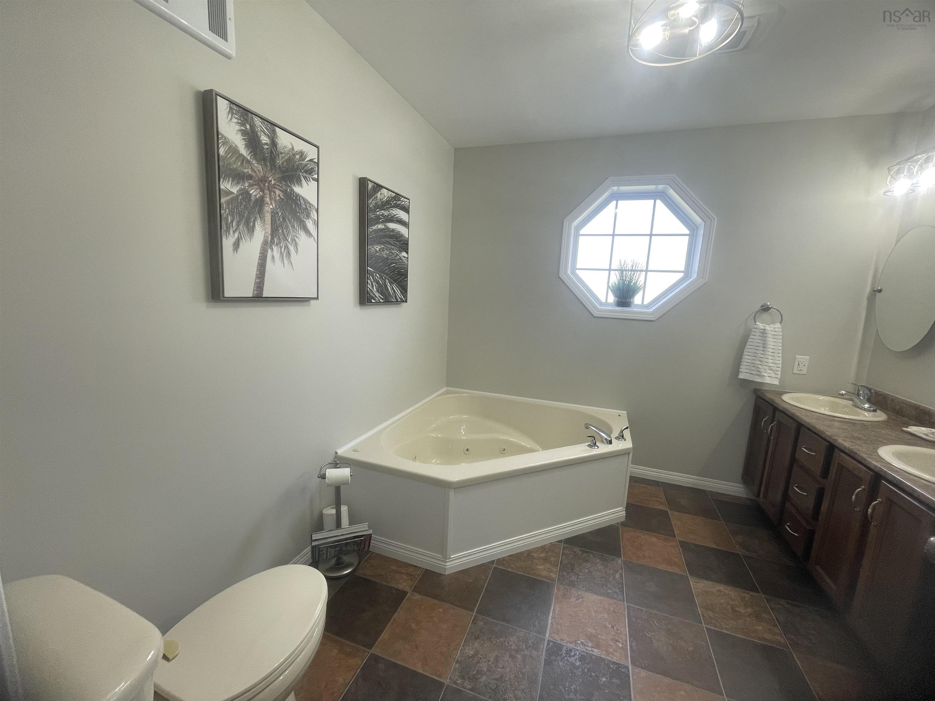 $325,000.00: 1599 Lake Road, Sandy Point