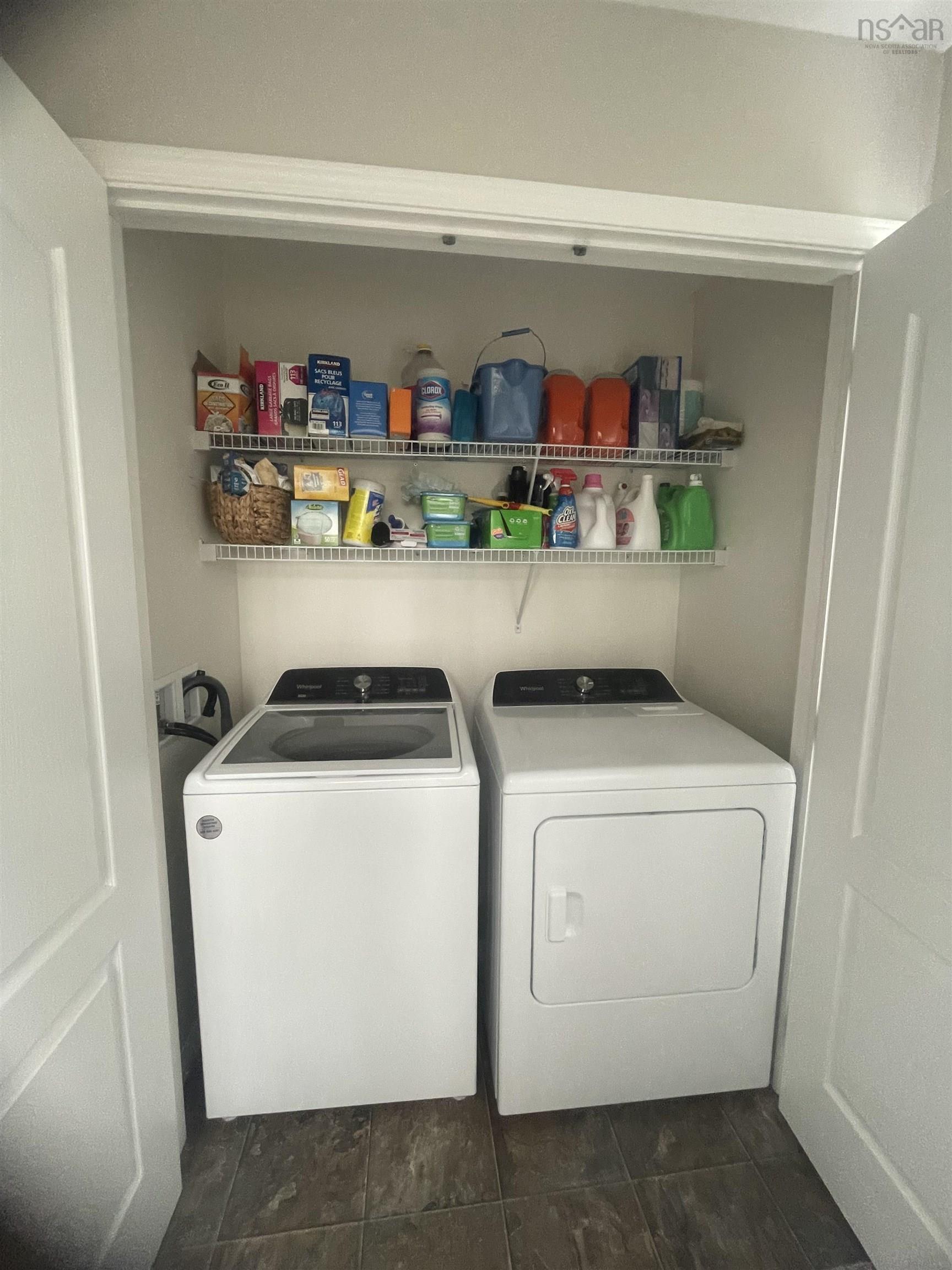 $325,000.00: 1599 Lake Road, Sandy Point