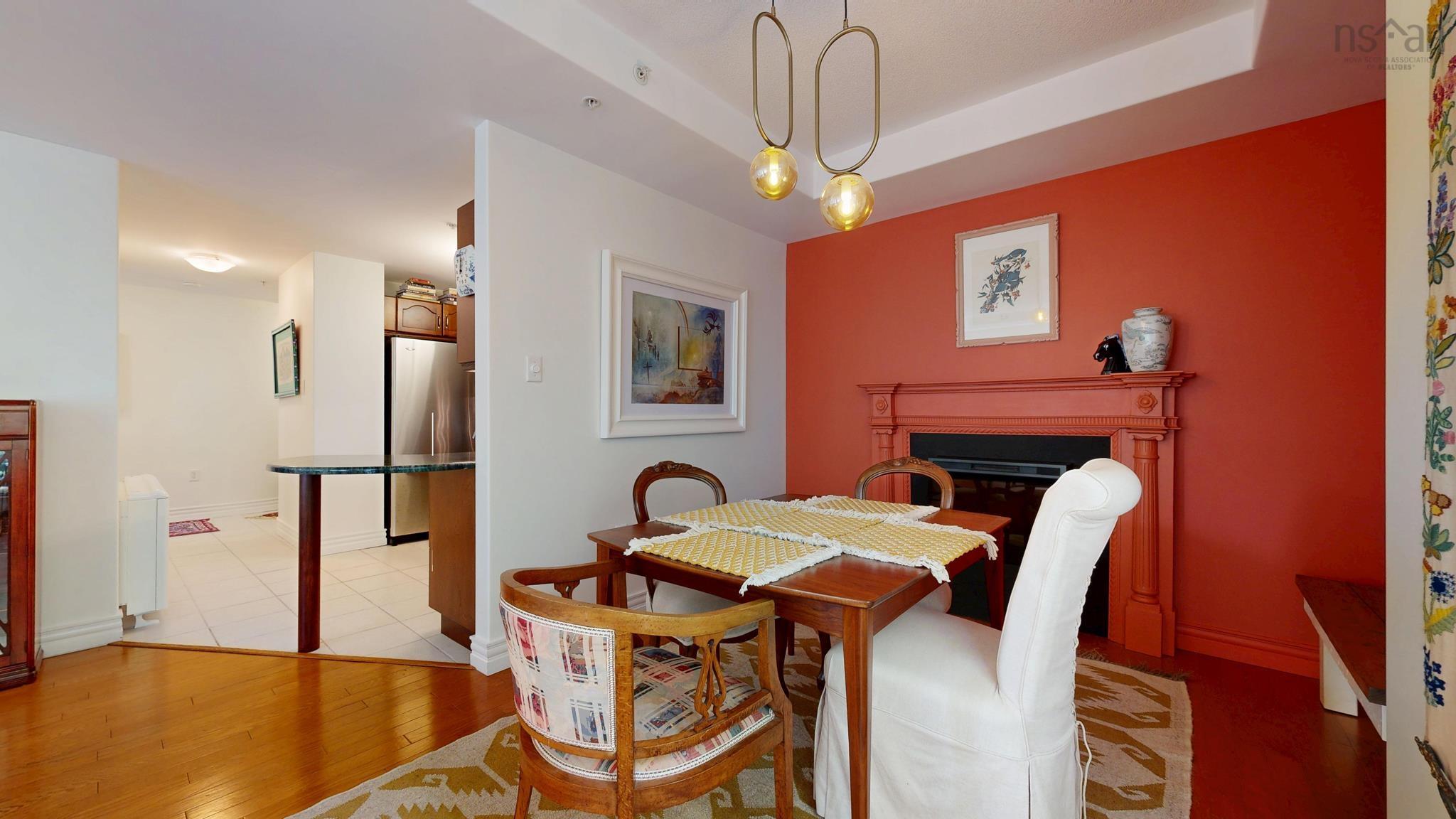 $472,700.00: 308 476 Main Street, Mahone Bay