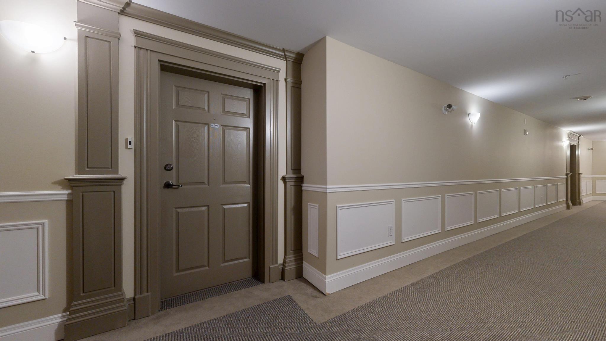 $472,700.00: 308 476 Main Street, Mahone Bay