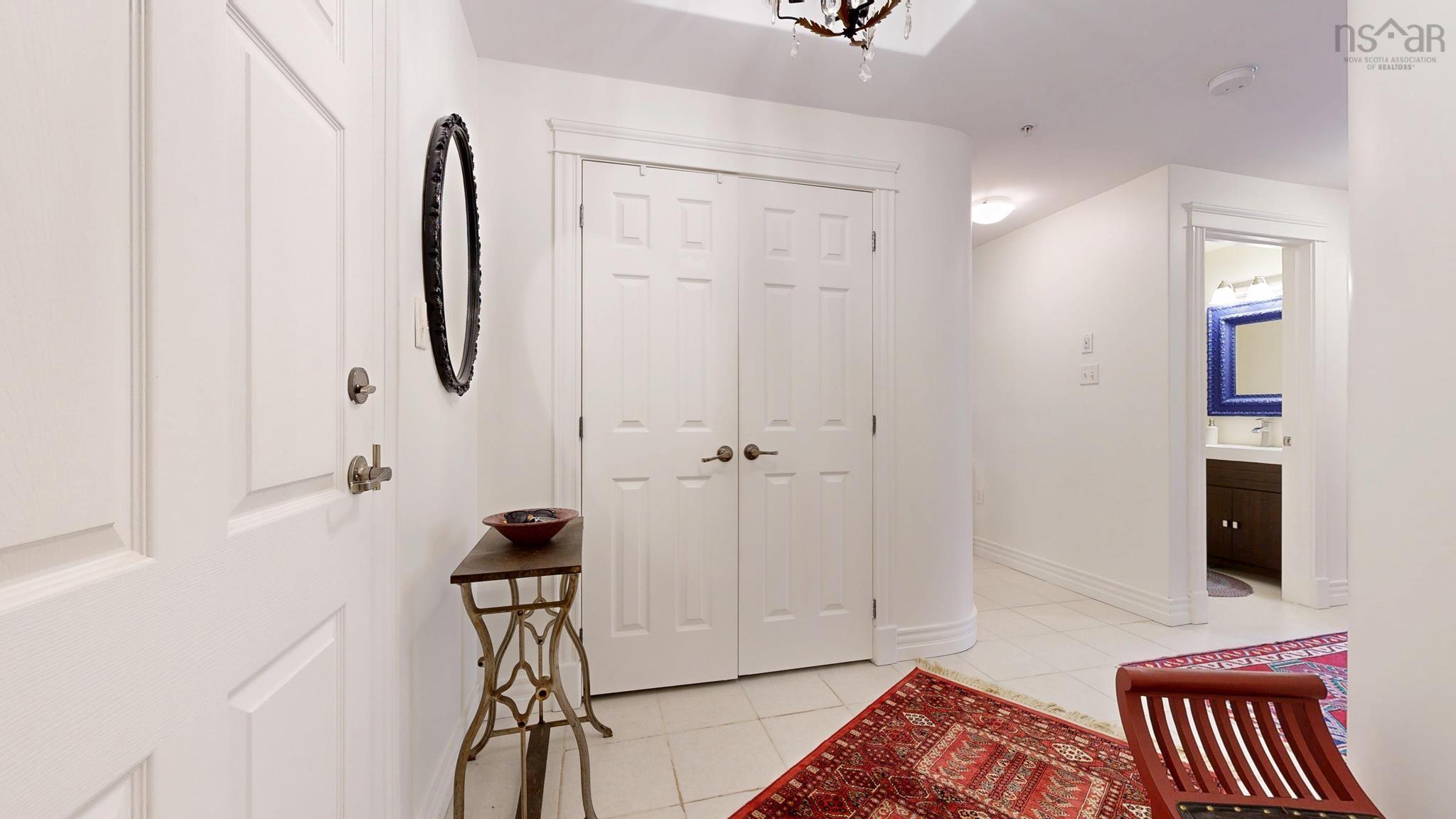 $472,700.00: 308 476 Main Street, Mahone Bay