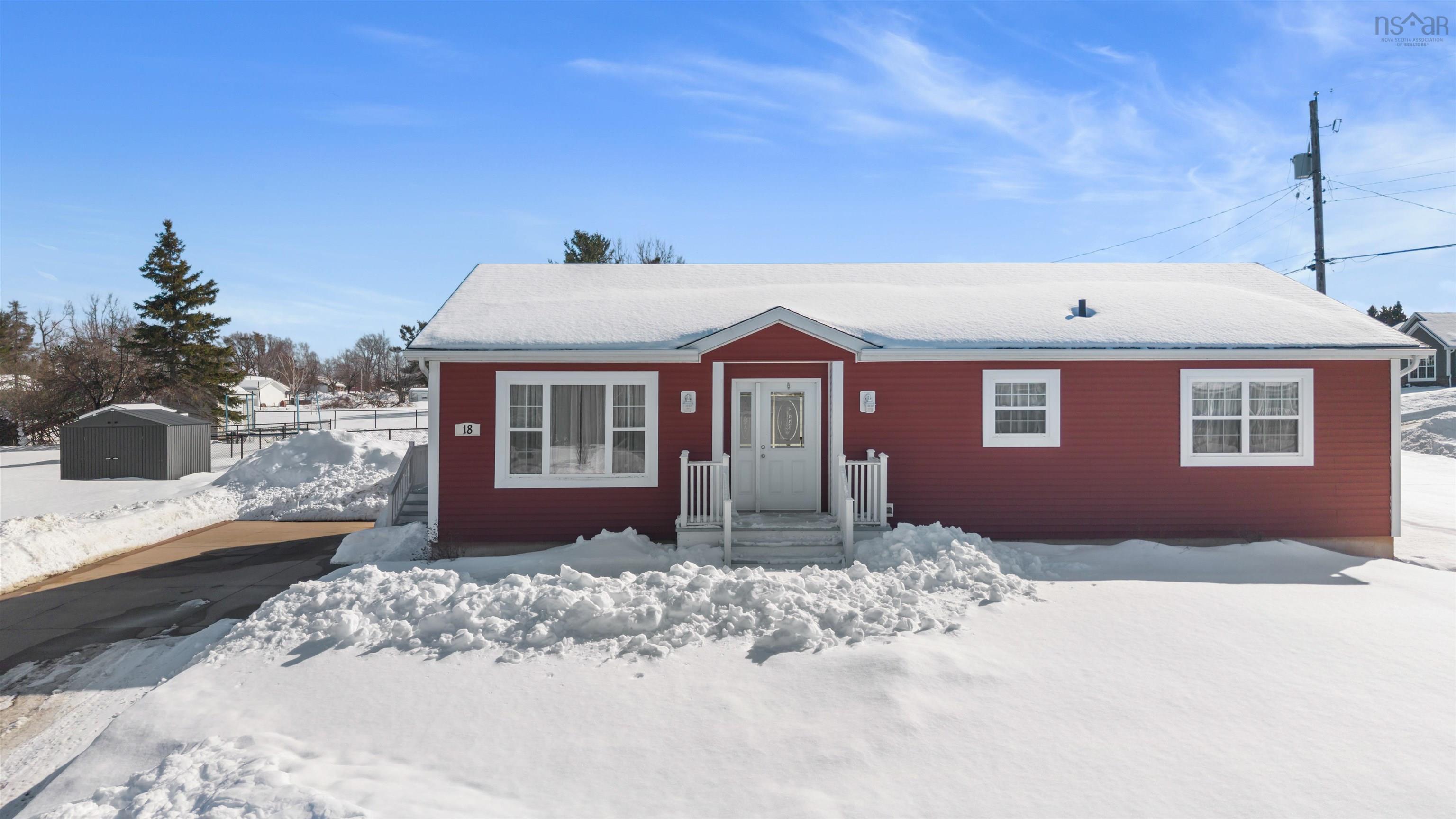 $449,000.00: 18 Parkview Drive, New Glasgow