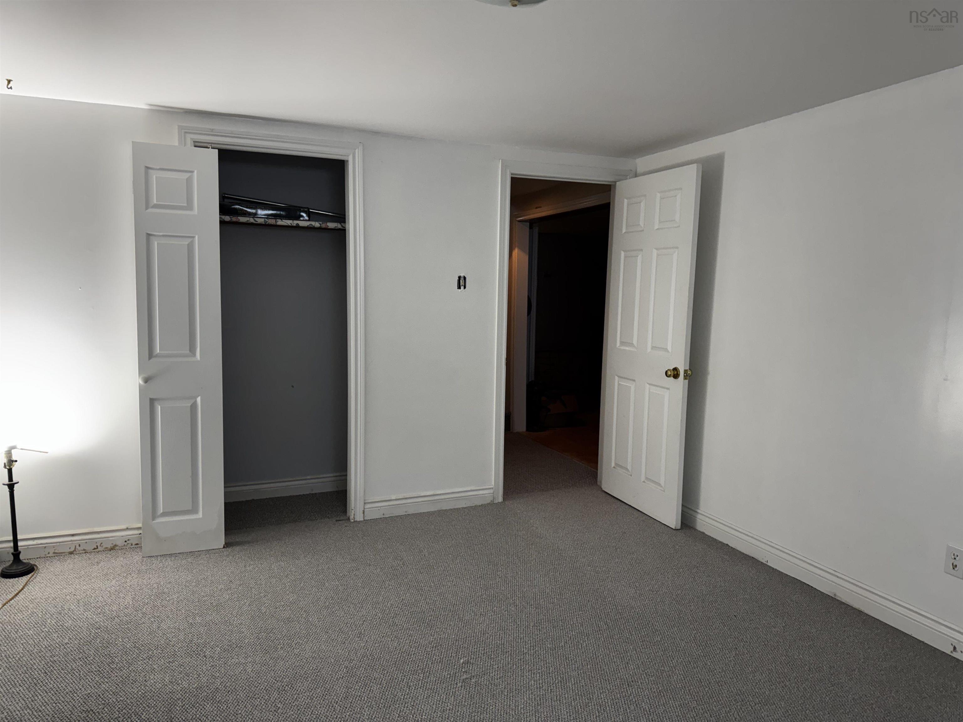 $299,000.00: 6221 Seaside Drive, Gardiner Mines
