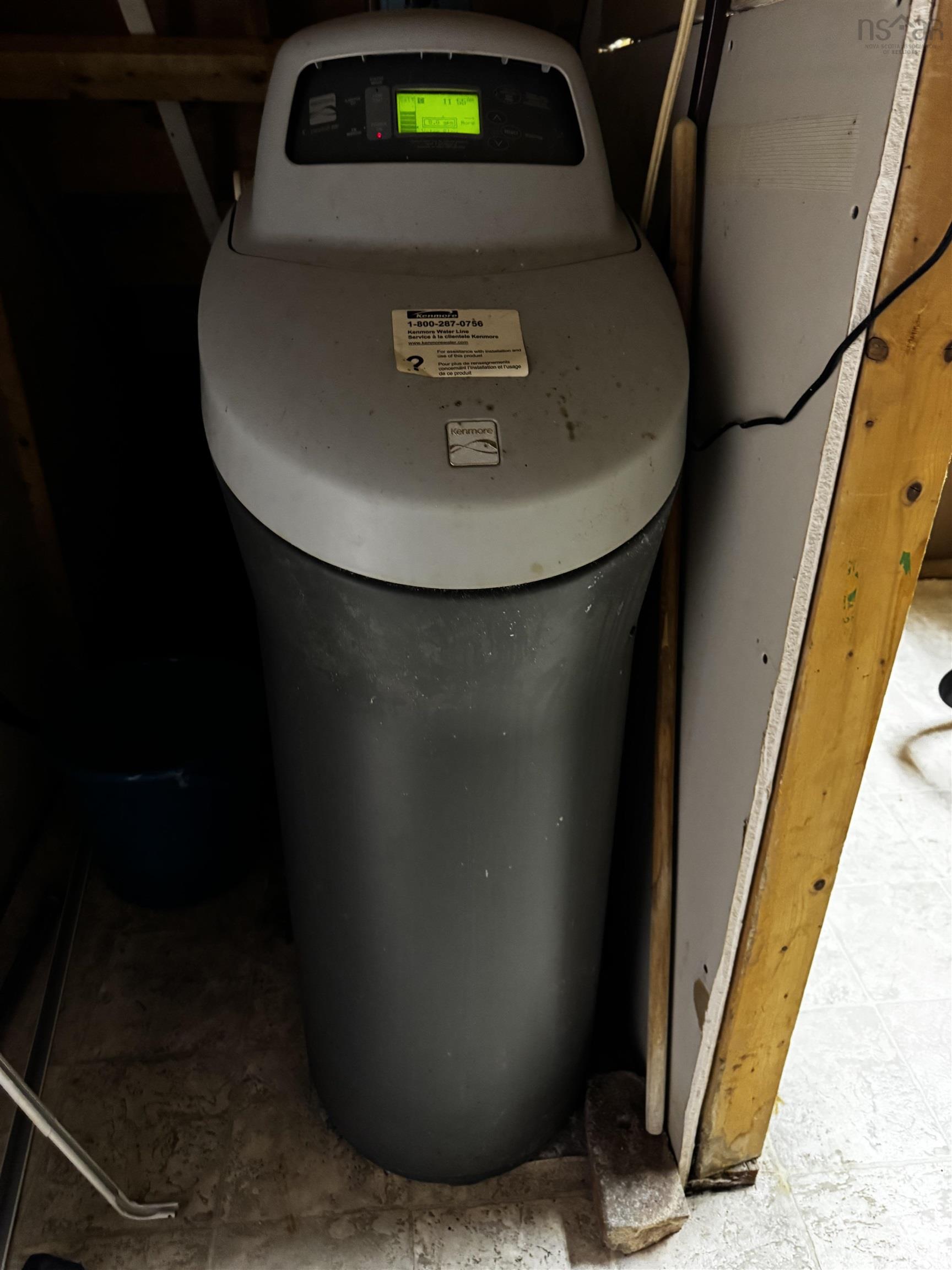 $299,000.00: 6221 Seaside Drive, Gardiner Mines