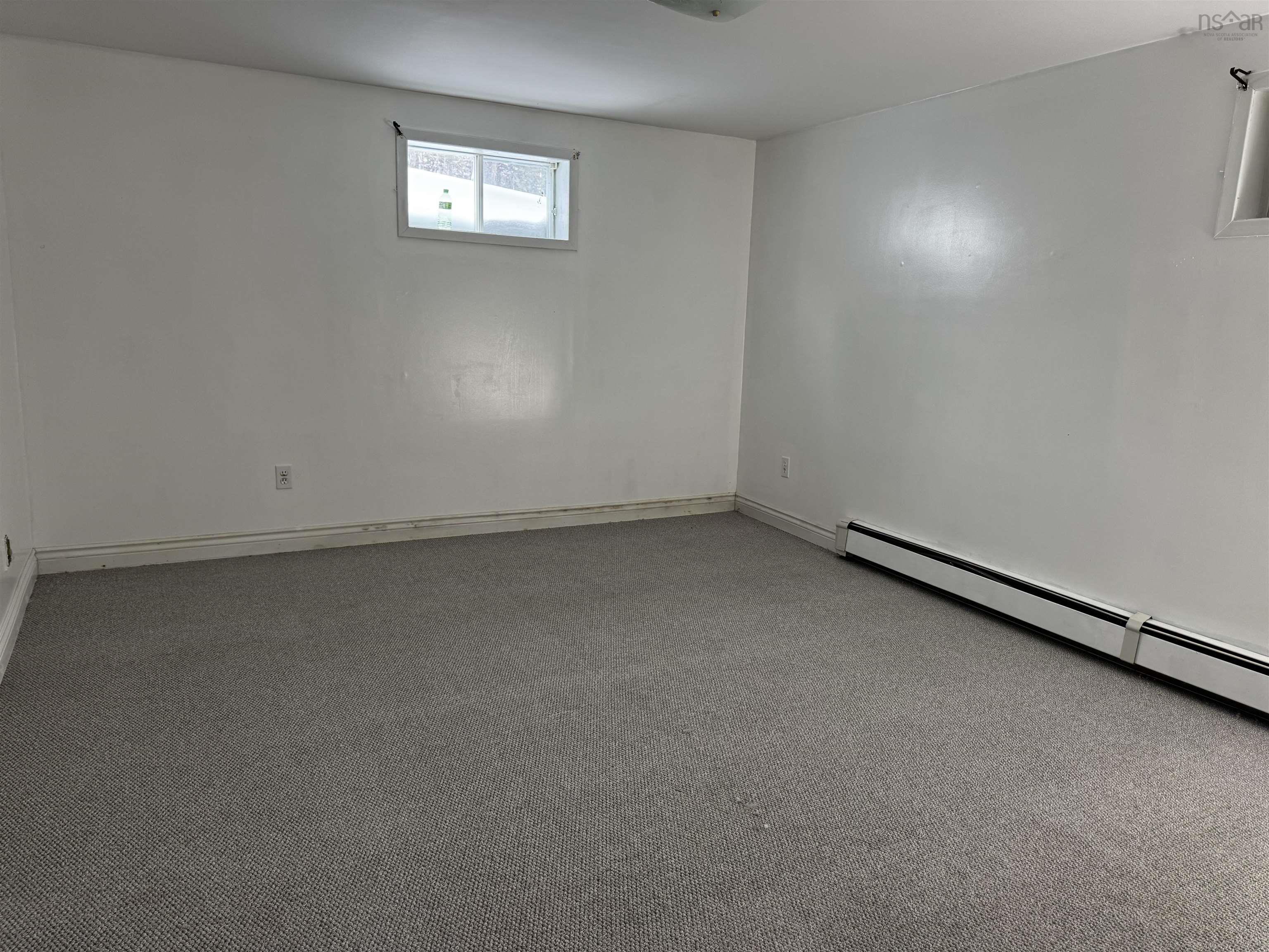 $299,000.00: 6221 Seaside Drive, Gardiner Mines