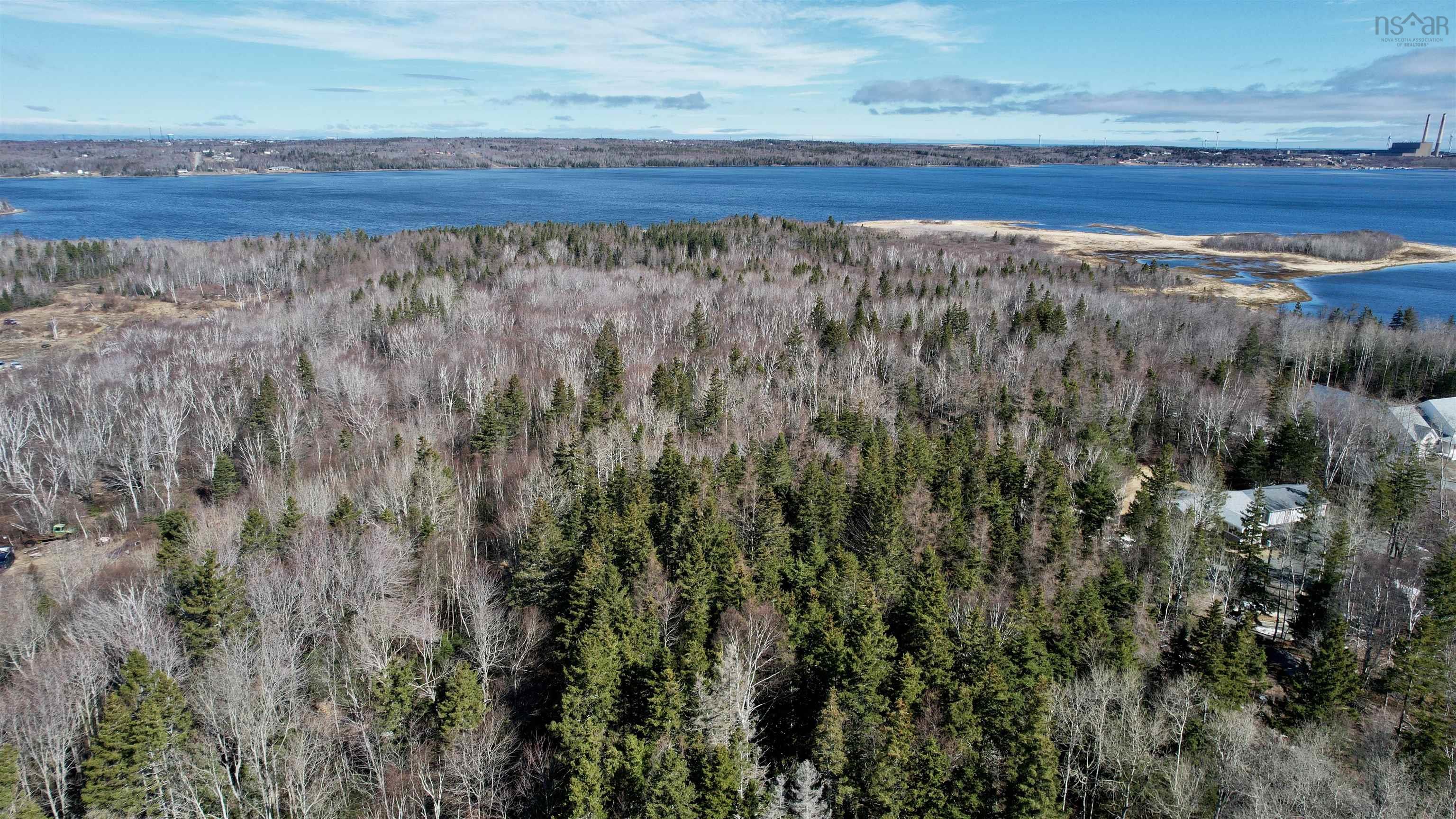 $299,000.00: 6221 Seaside Drive, Gardiner Mines