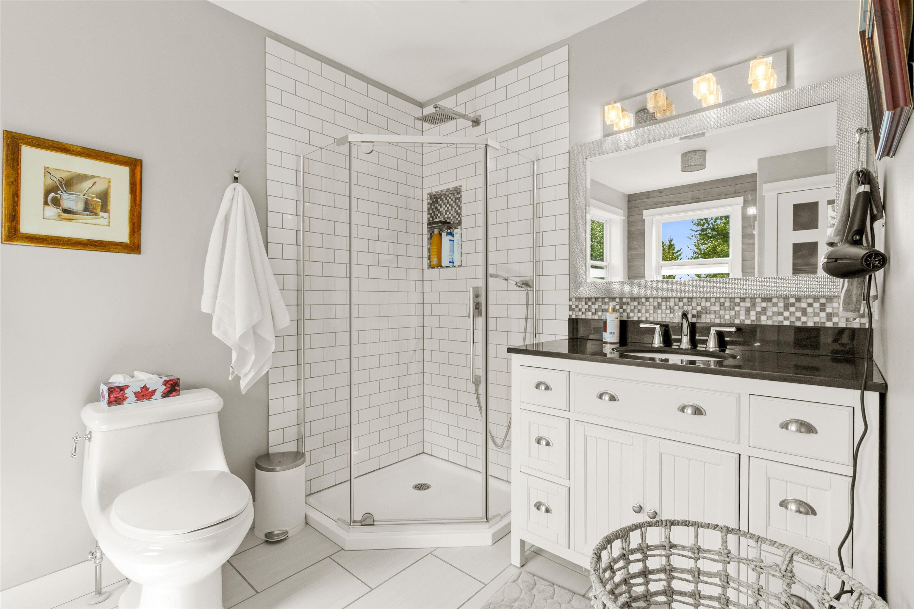 122 Honeysuckle Road, Middle Sackville, NS (MLS 202604002)