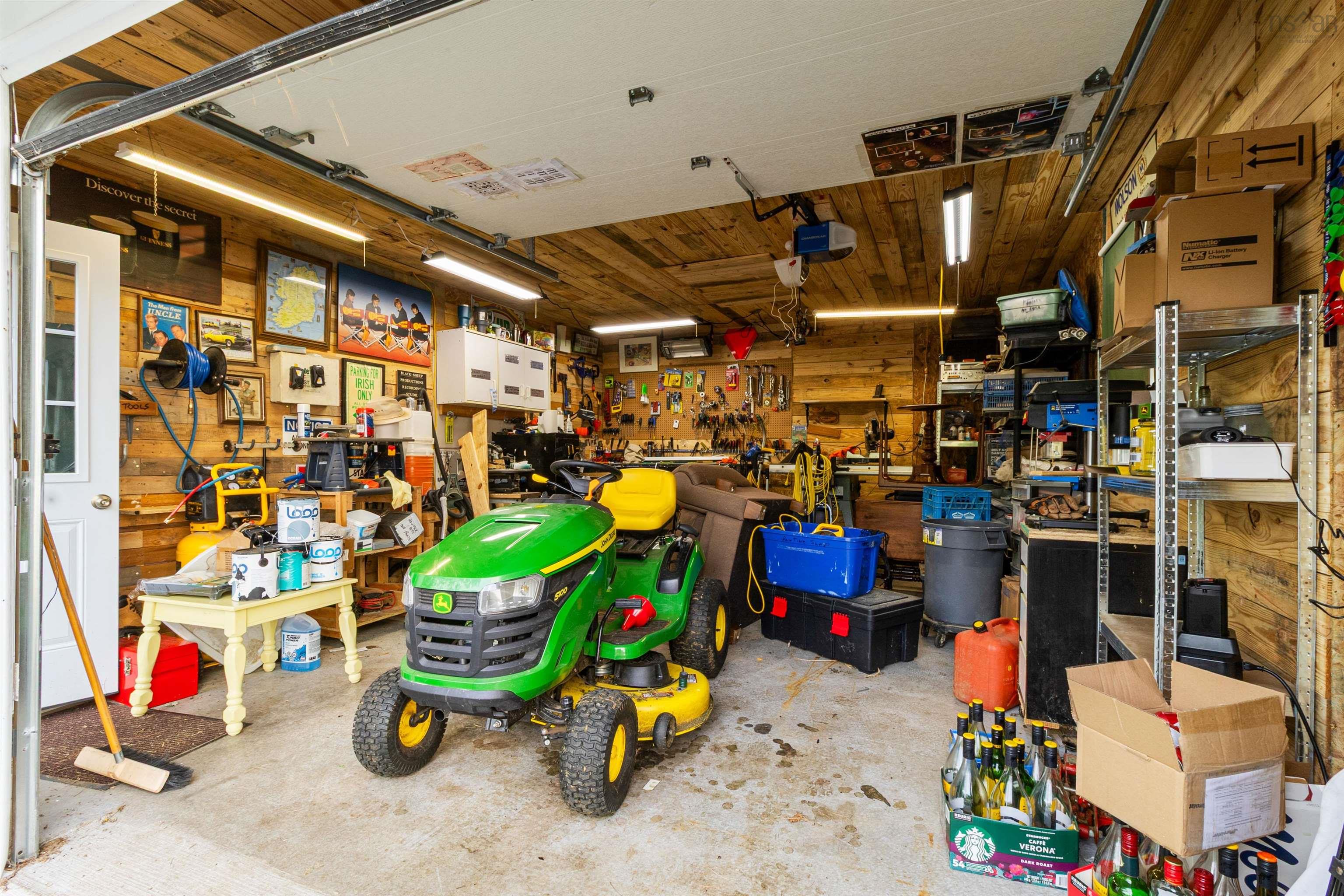 122 Honeysuckle Road, Middle Sackville, NS (MLS 202604002)