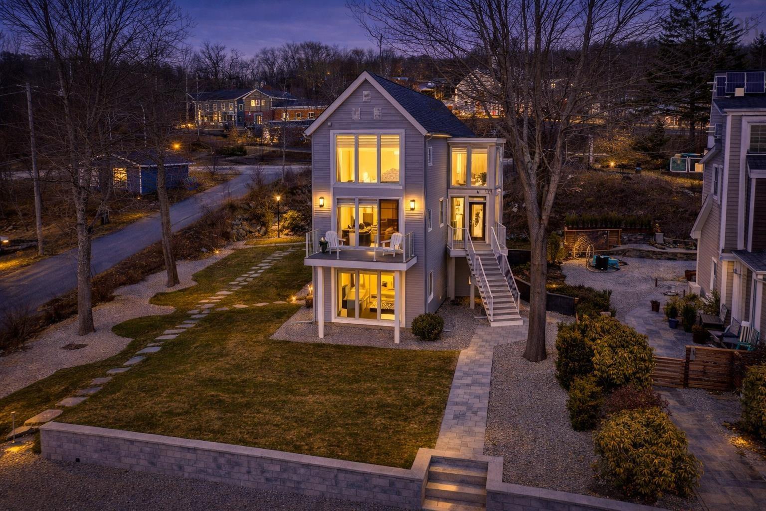 15 Shipyard Road, Bedford, NS (MLS® 202604007)