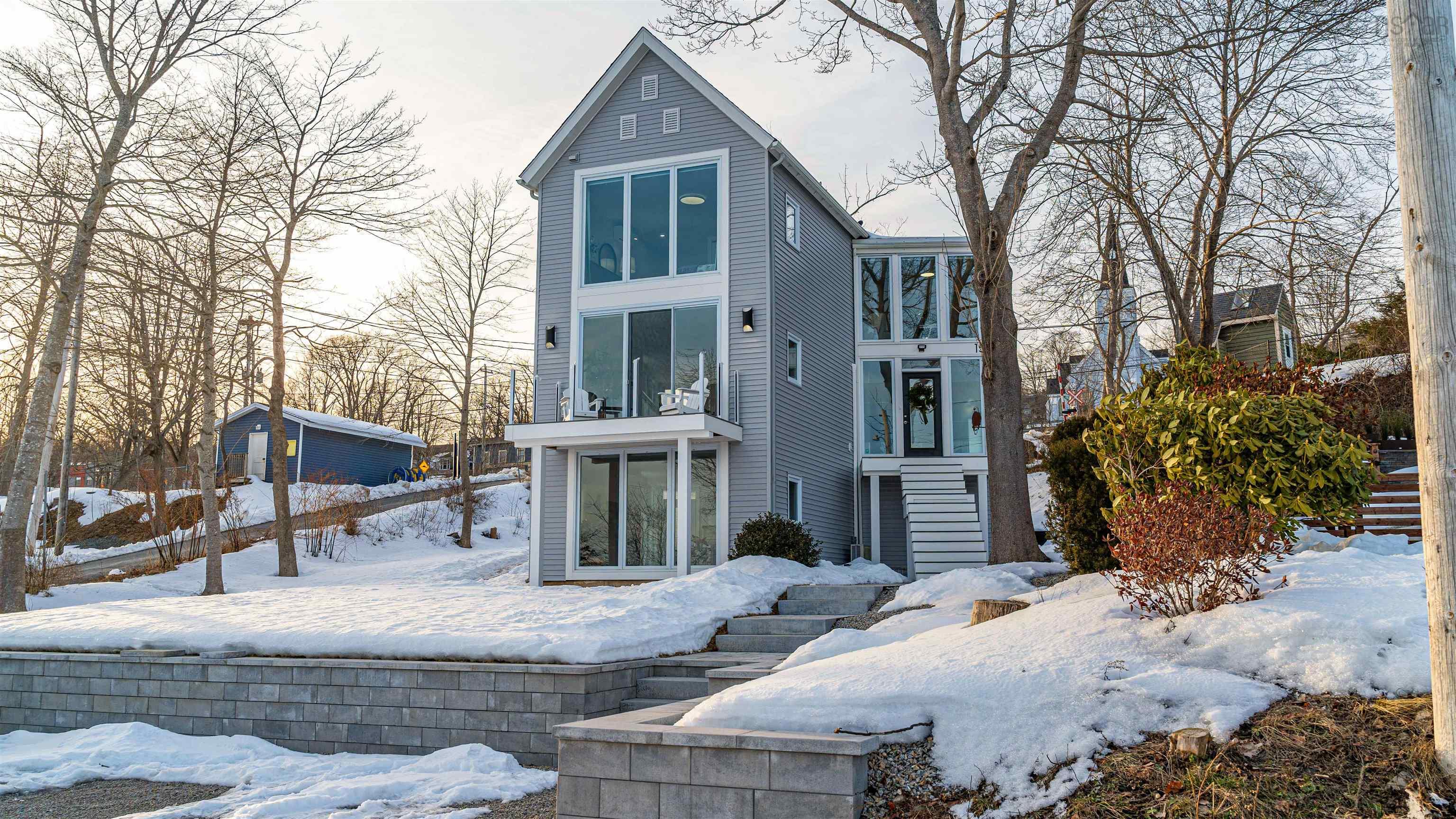 15 Shipyard Road, Bedford, NS (MLS 202604007)