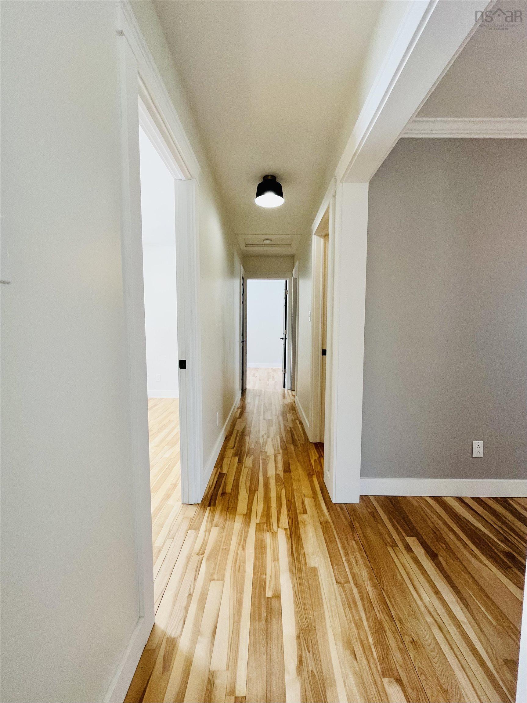 $379,900.00: 39 Rogers Avenue, Amherst