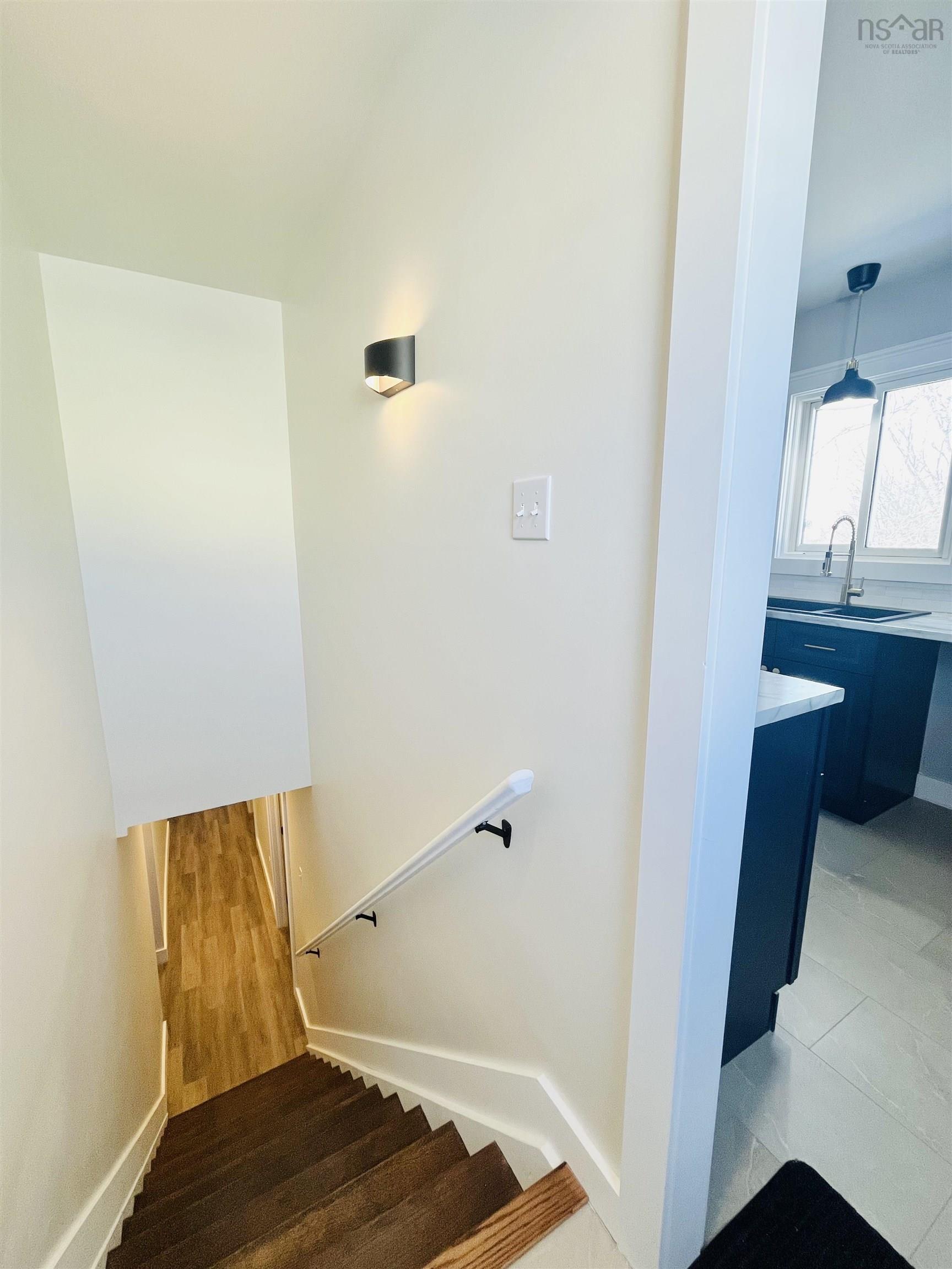 $379,900.00: 39 Rogers Avenue, Amherst