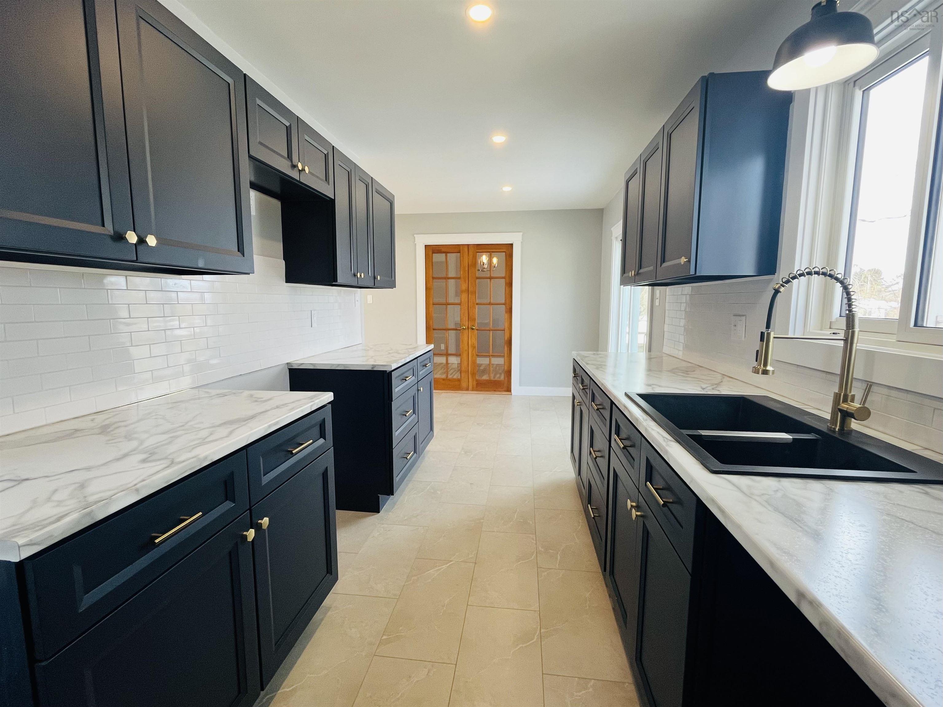 $379,900.00: 39 Rogers Avenue, Amherst